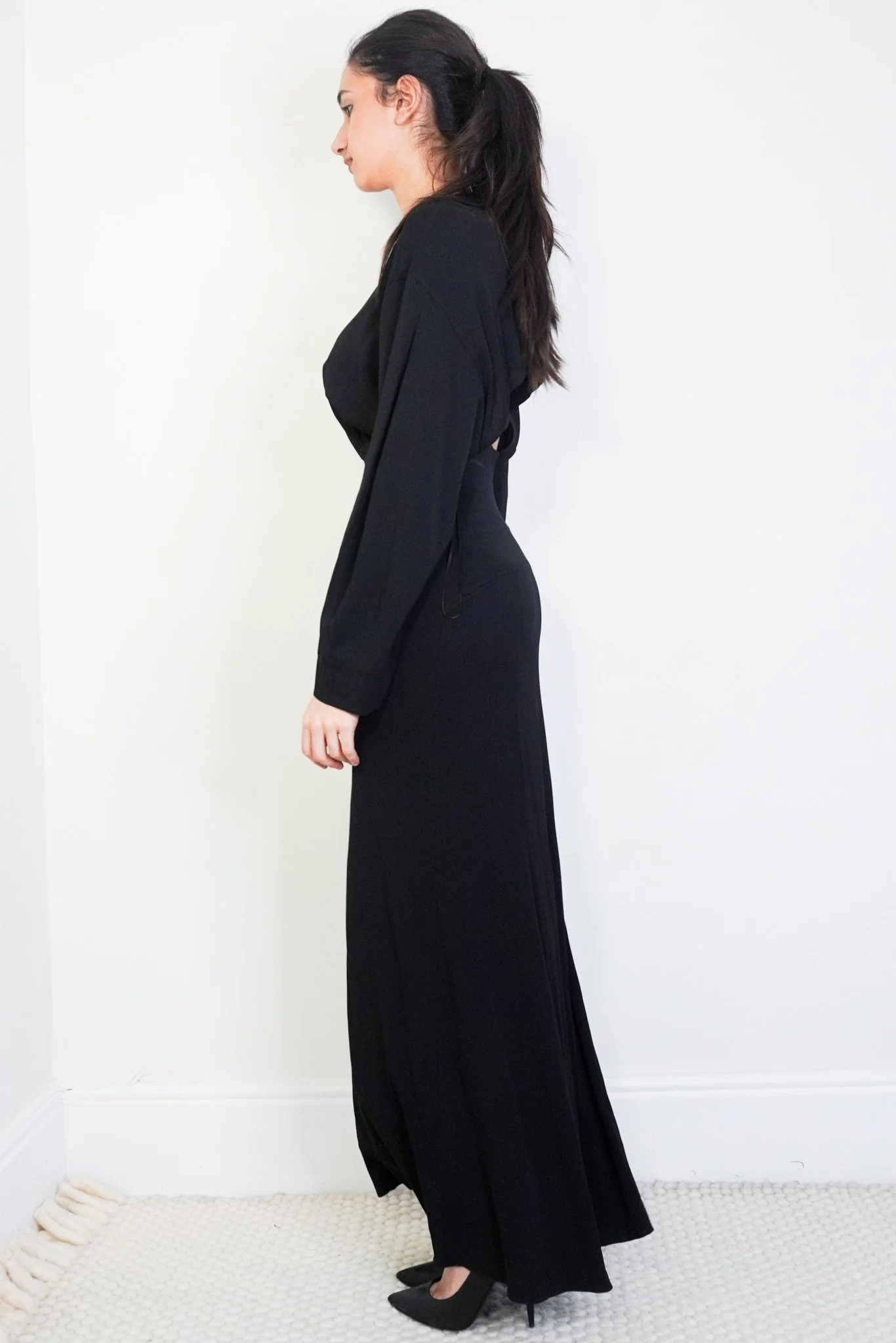 Alaïa Black Cut Out Long Sleeve Maxi Dress RRP £3000 | Authentic Preloved - Image 3