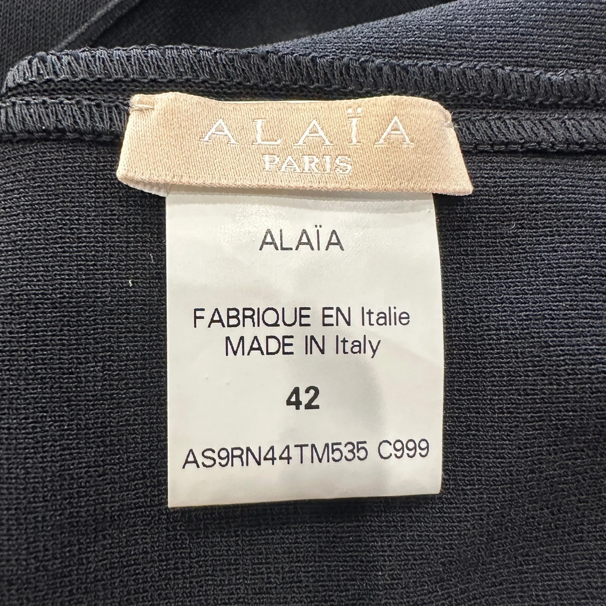 Alaïa Black Cut Out Long Sleeve Maxi Dress RRP £3000 | Authentic Preloved - Image 5