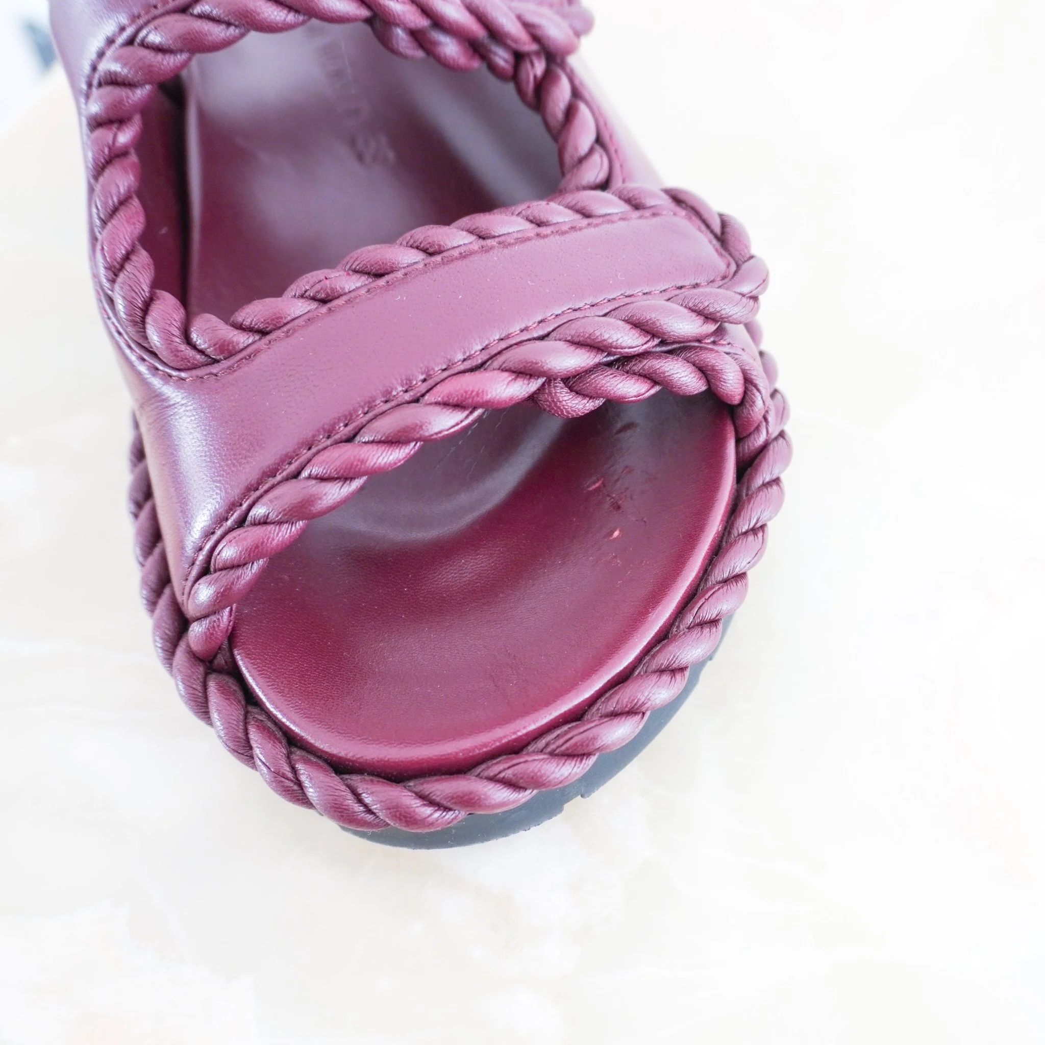 Bottega Veneta Burgundy Braided Jack Flat Sandals RRP £800 | Authentic Preloved - Image 5