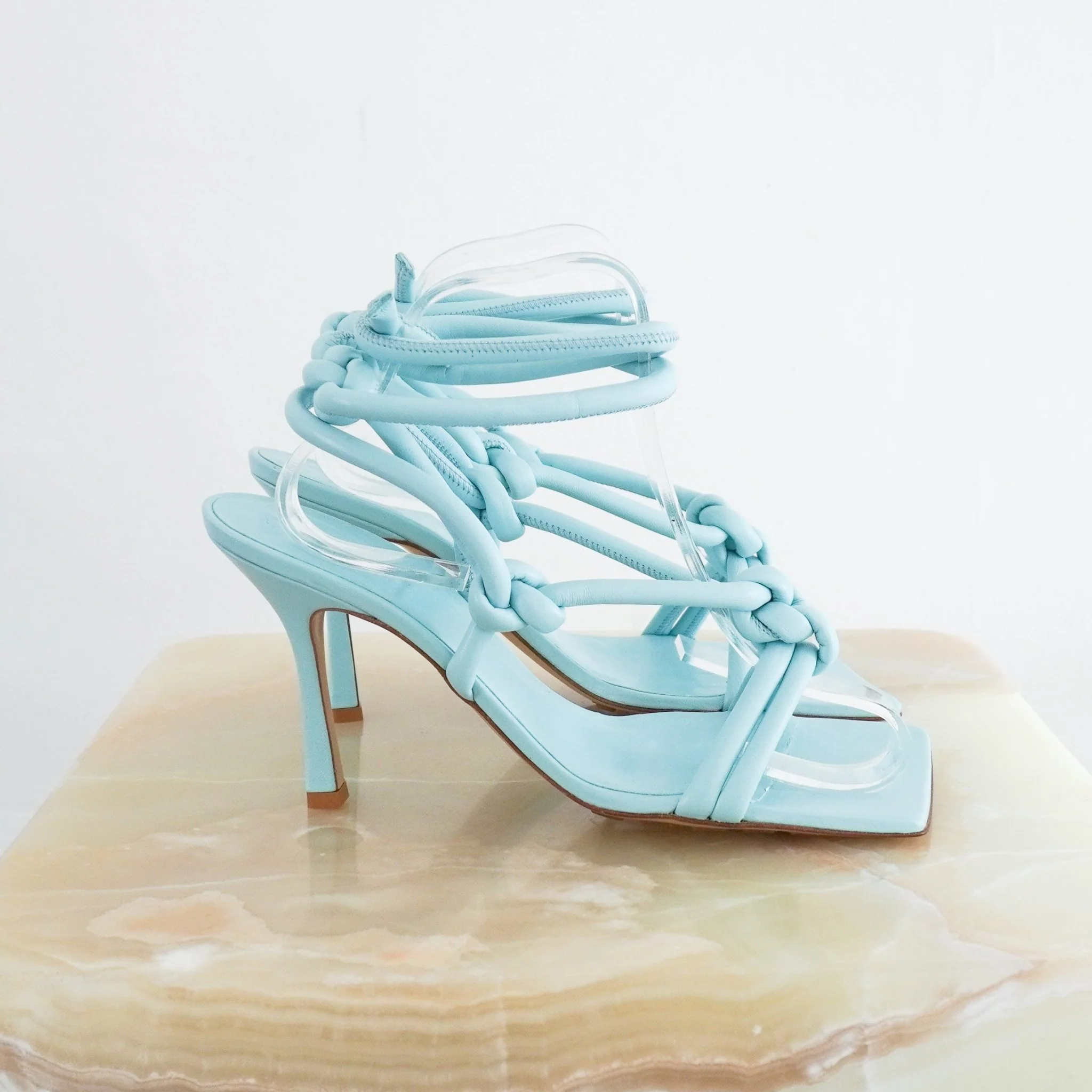 Bottega Veneta Dream Knotted Leather Sandals in Baby Blue RRP £740 | Authentic Preloved - Image 2