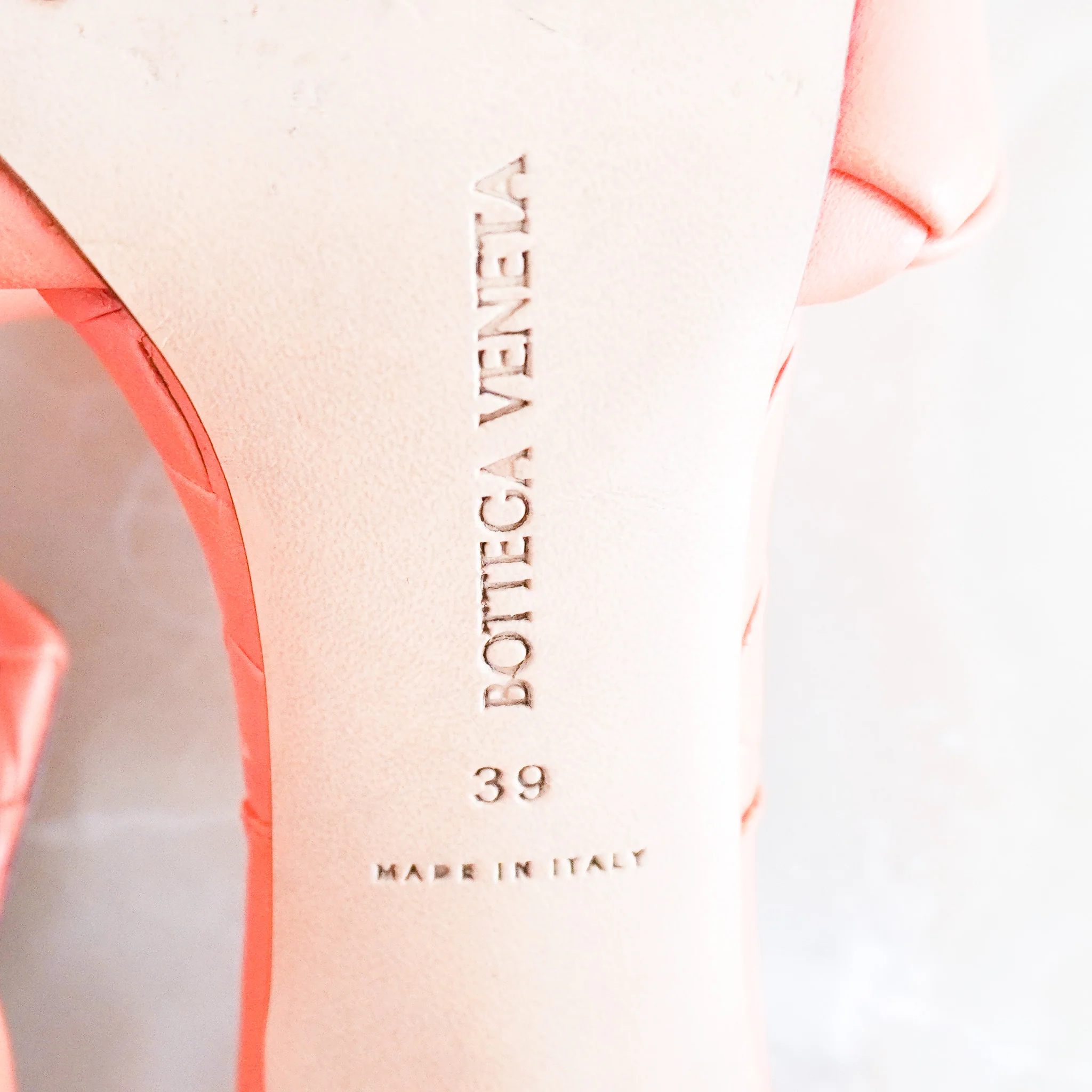Bottega Veneta Lido Mules in Peach RRP £1100 | Authentic Preloved - Image 5