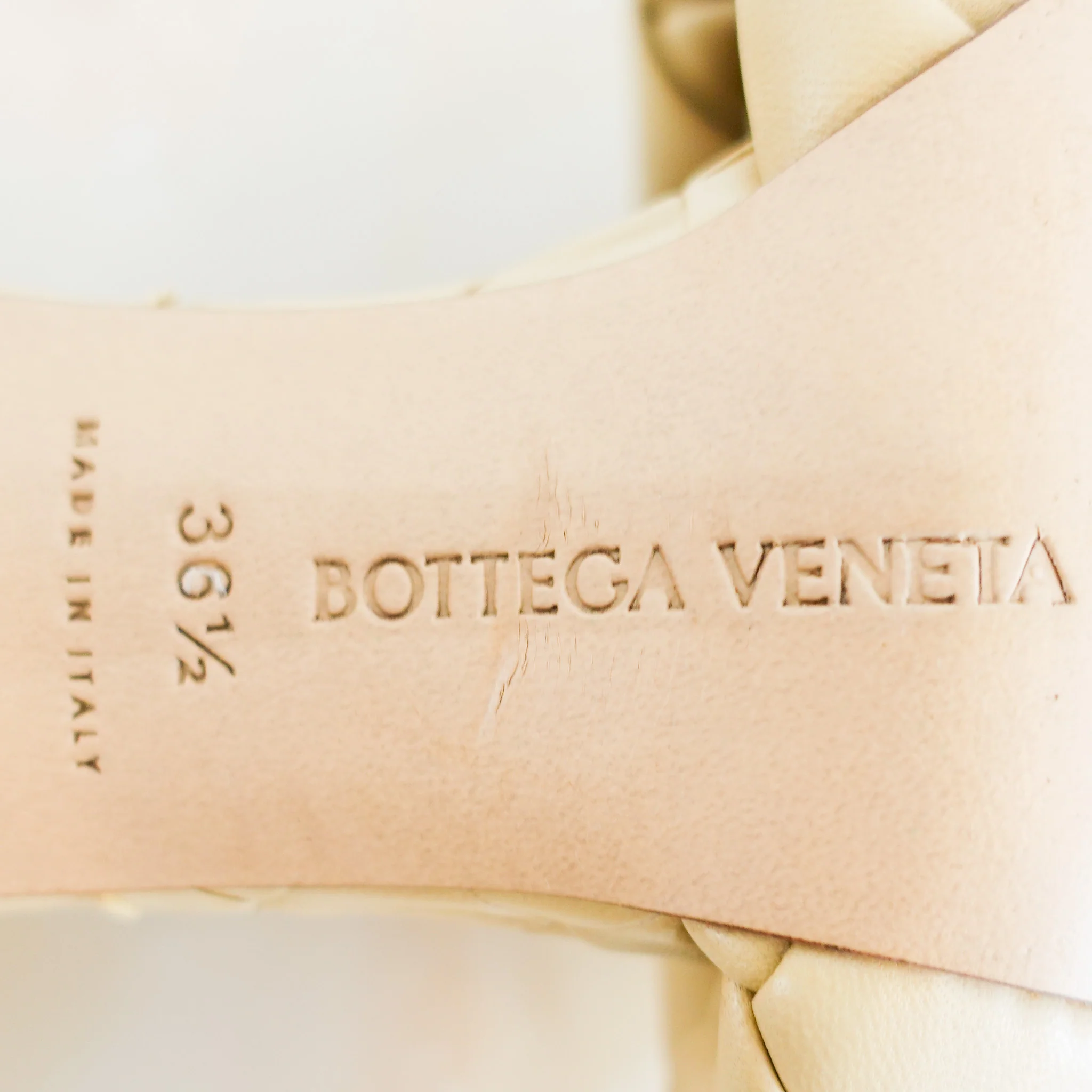 Bottega Veneta Padded mules RRP £1150 | Authentic and Preloved - Image 7