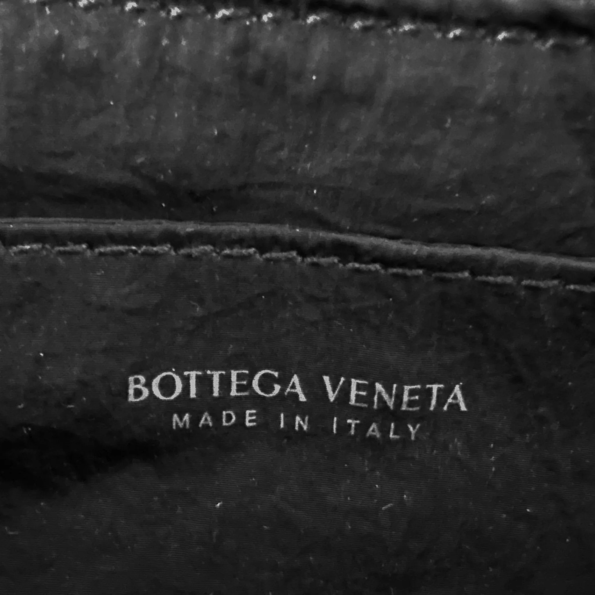 Bottega Veneta Tech Cassette Padded Intrecciato Mini Belt Bag RRP £1620 | Authentic Preloved - Image 4