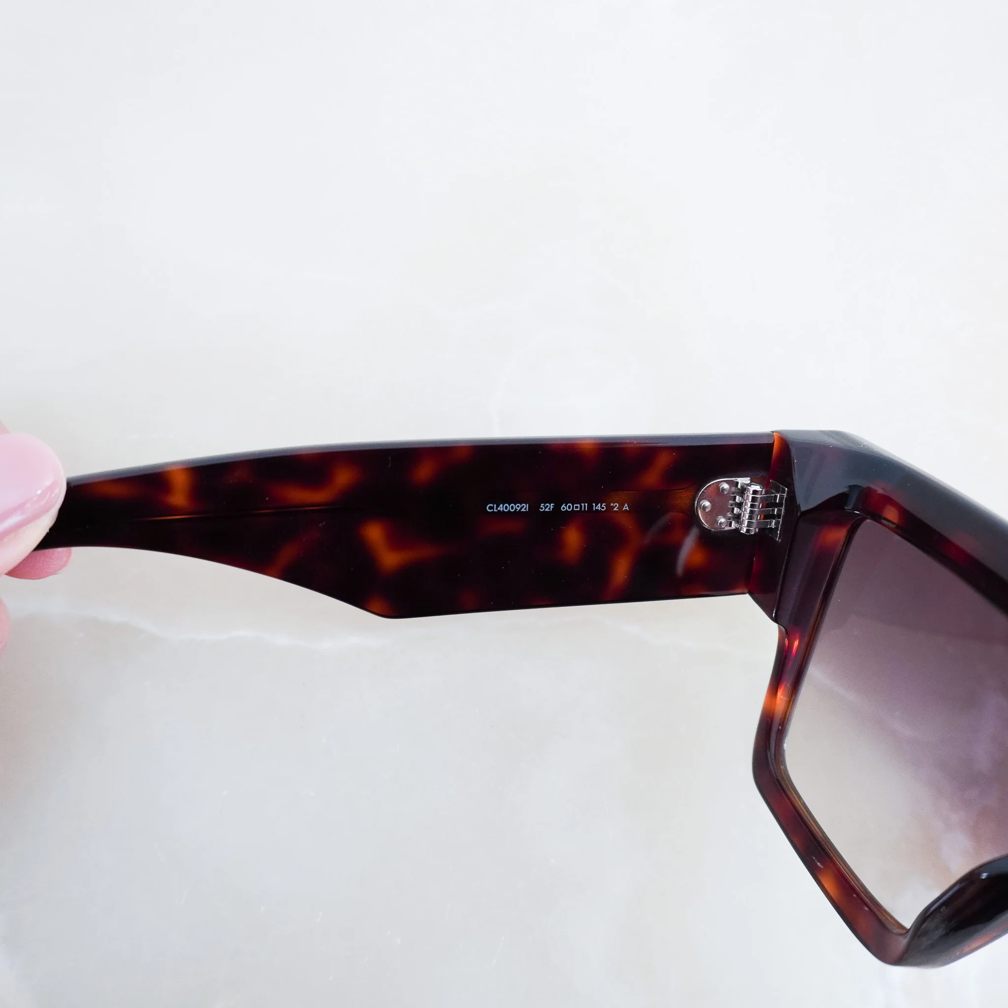 Celine Flat Top Tortoise Shell Sunglasses RRP £280 | Authentic Preloved FINAL SALE - Image 4