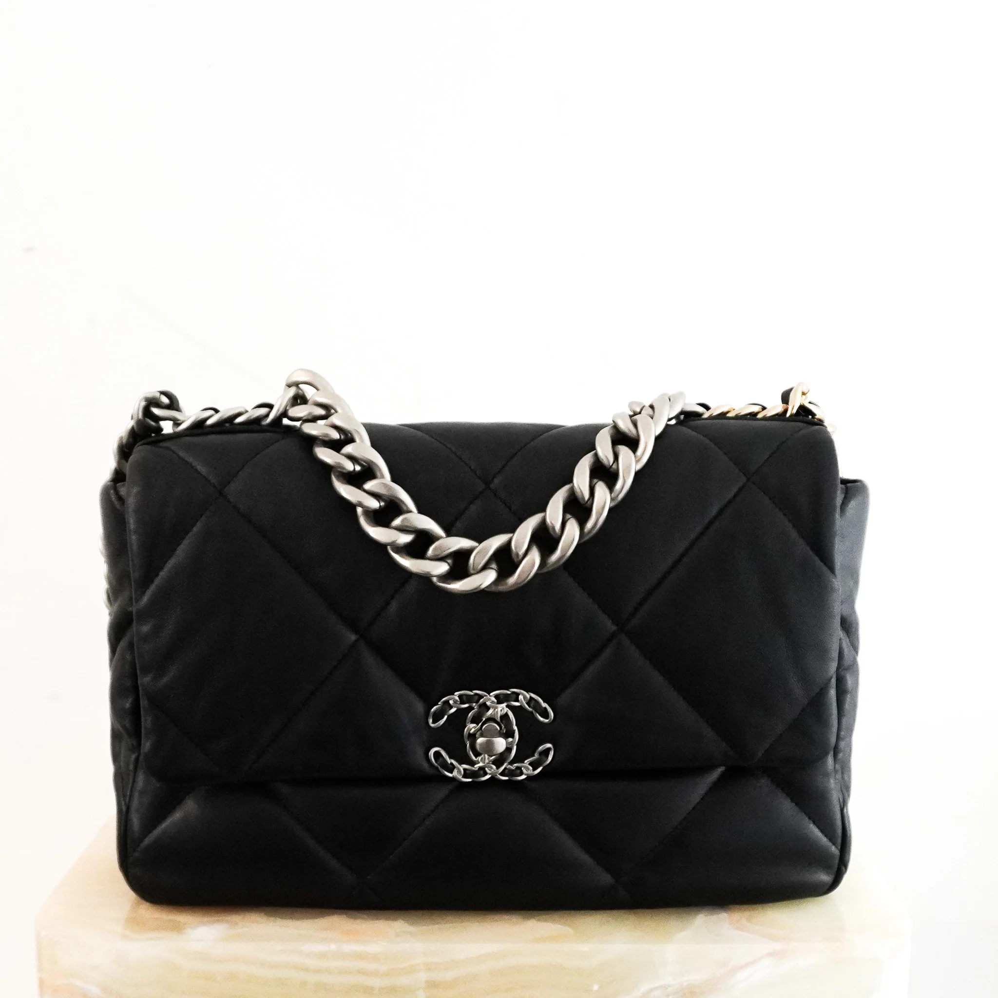 Chanel 19 Black Lambskin Large Single Flap Bag RRP £5500 | Authentic Preloved - Image 2