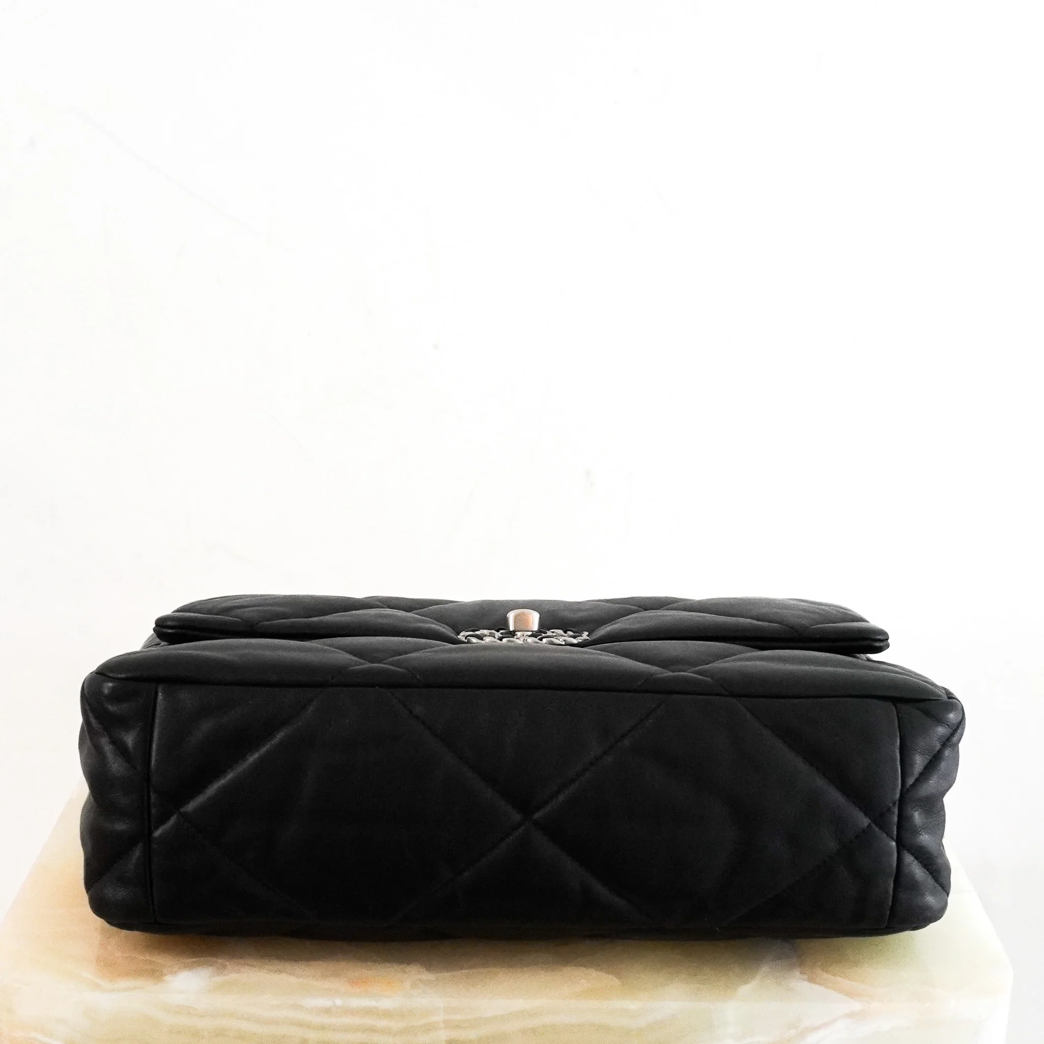 Chanel 19 Black Lambskin Large Single Flap Bag RRP £5500 | Authentic Preloved - Image 5