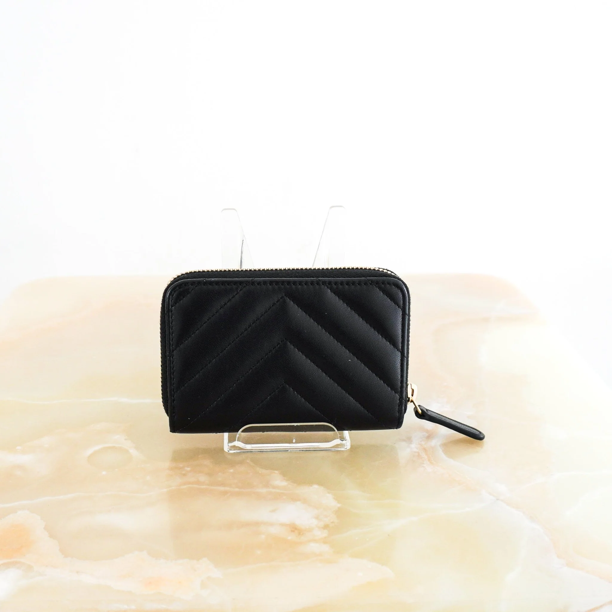 Chanel Black Chevron Zip Around Coin Purse RRP £880 | Authentic Preloved - Image 3