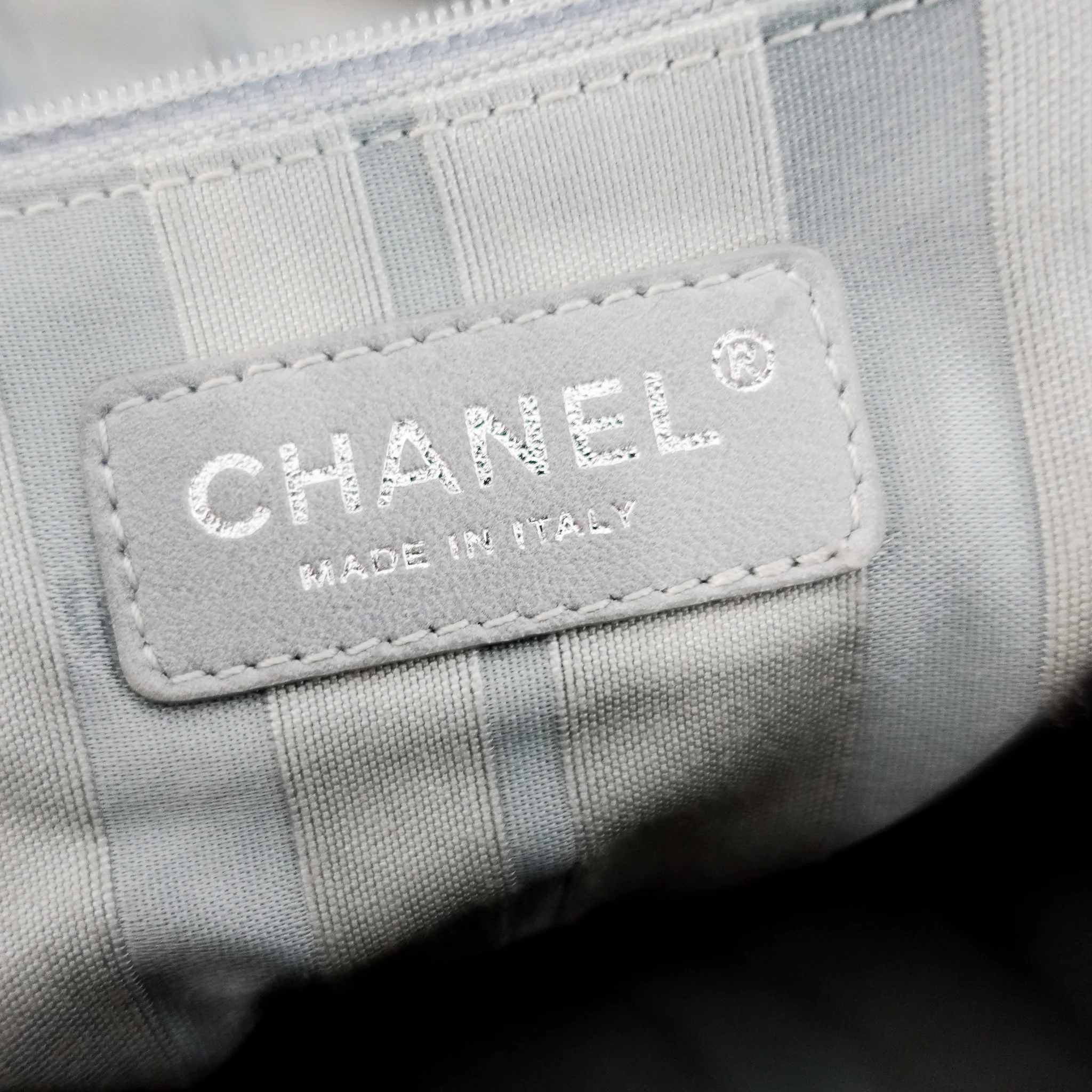 RARE Chanel Bon Bon Tote £1300 | Authentic Preloved - Image 6