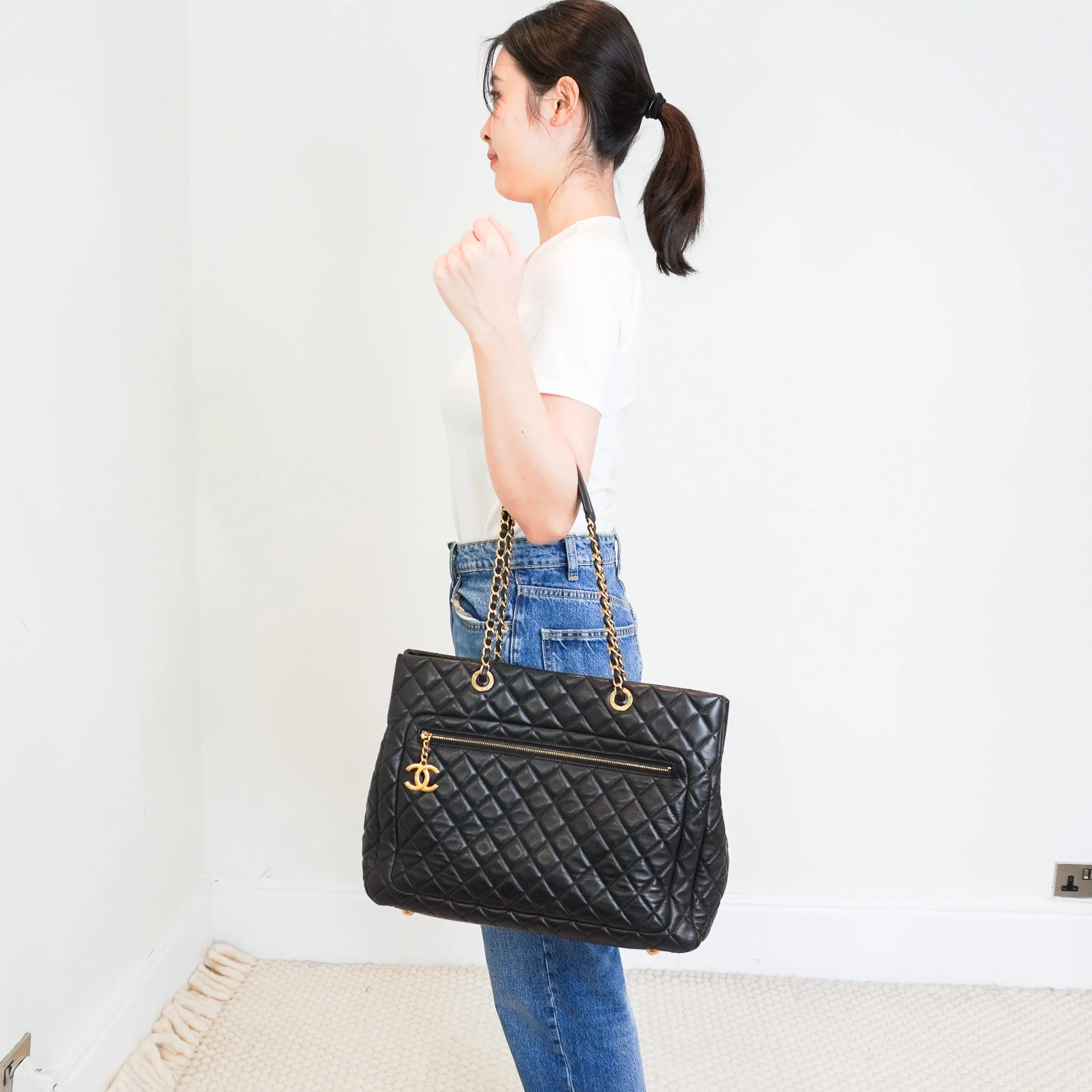 Chanel CC Charm Lambskin Tote RRP £5000 | Authentic Preloved - Image 14