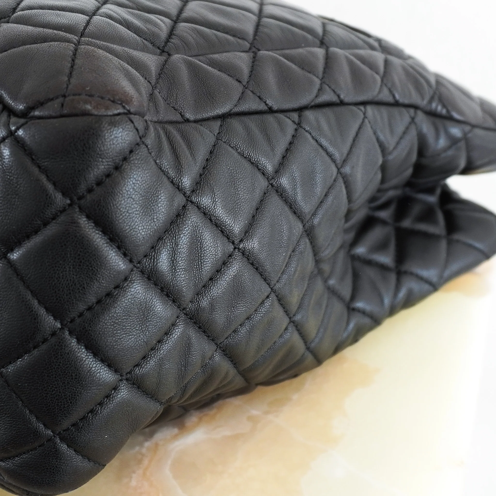 Chanel CC Charm Lambskin Tote RRP £5000 | Authentic Preloved - Image 8