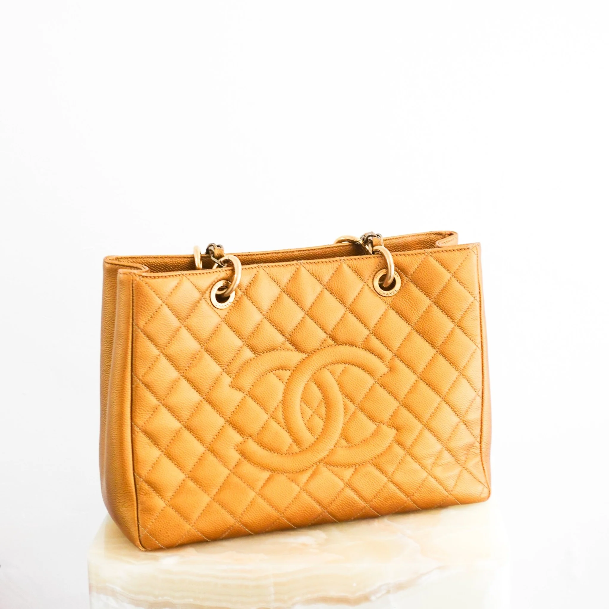 Chanel Grand Quilted Caviar Leather Gold Shopper bag RRP £5.2K | Authentic Preloved - Image 3