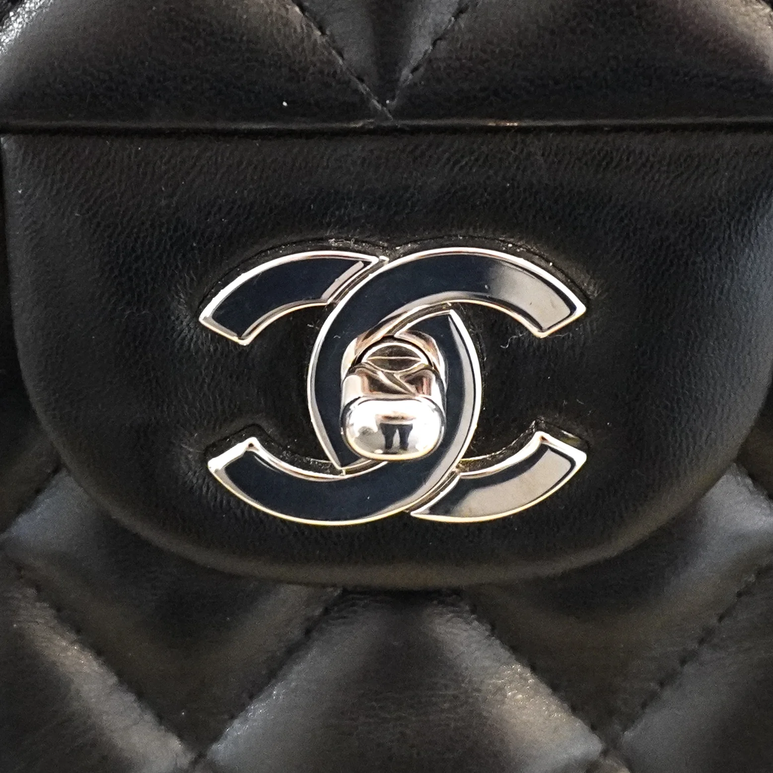 Chanel Jumbo Lambskin Classic Single Flap Bag Black RRP £10k | Authentic Preloved - Image 13