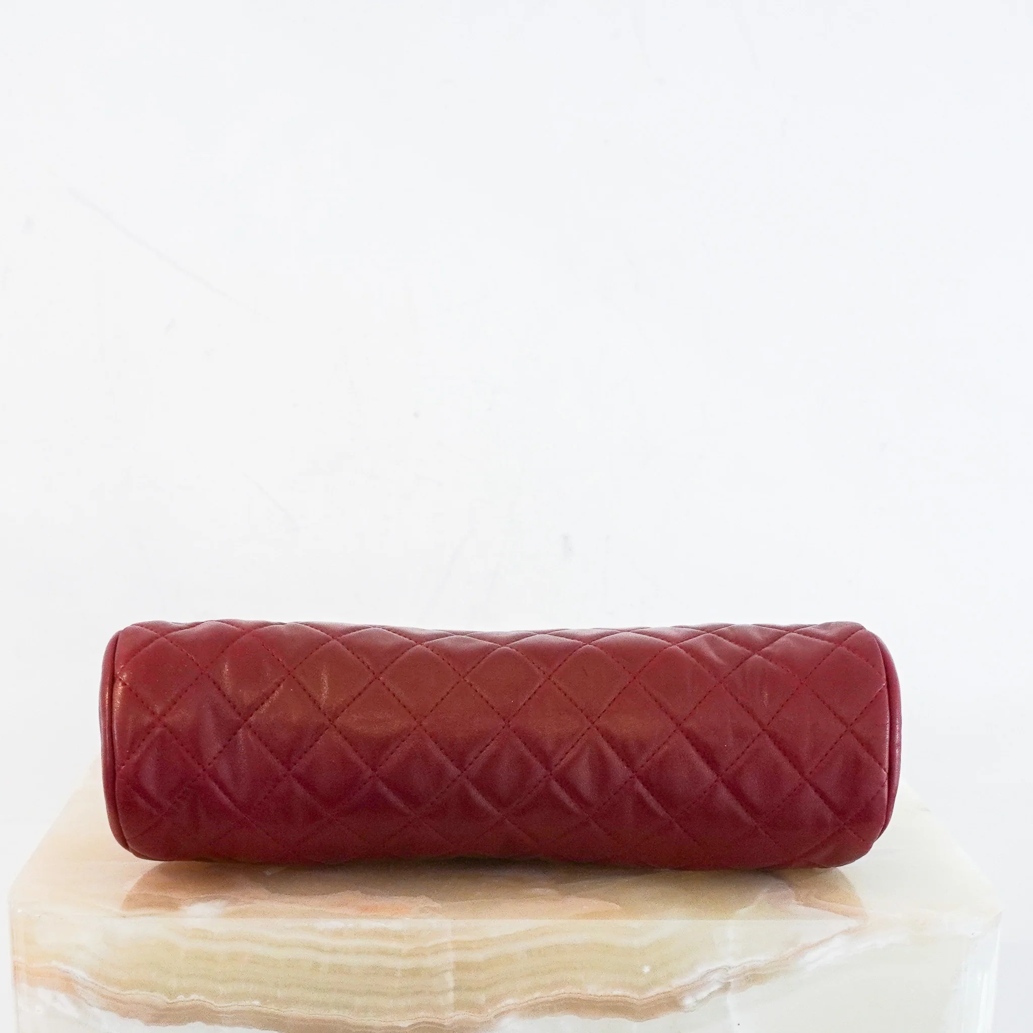 Chanel Quilted Kisslock Lambskin Clutch in Burgundy | Authentic Preloved - Image 3