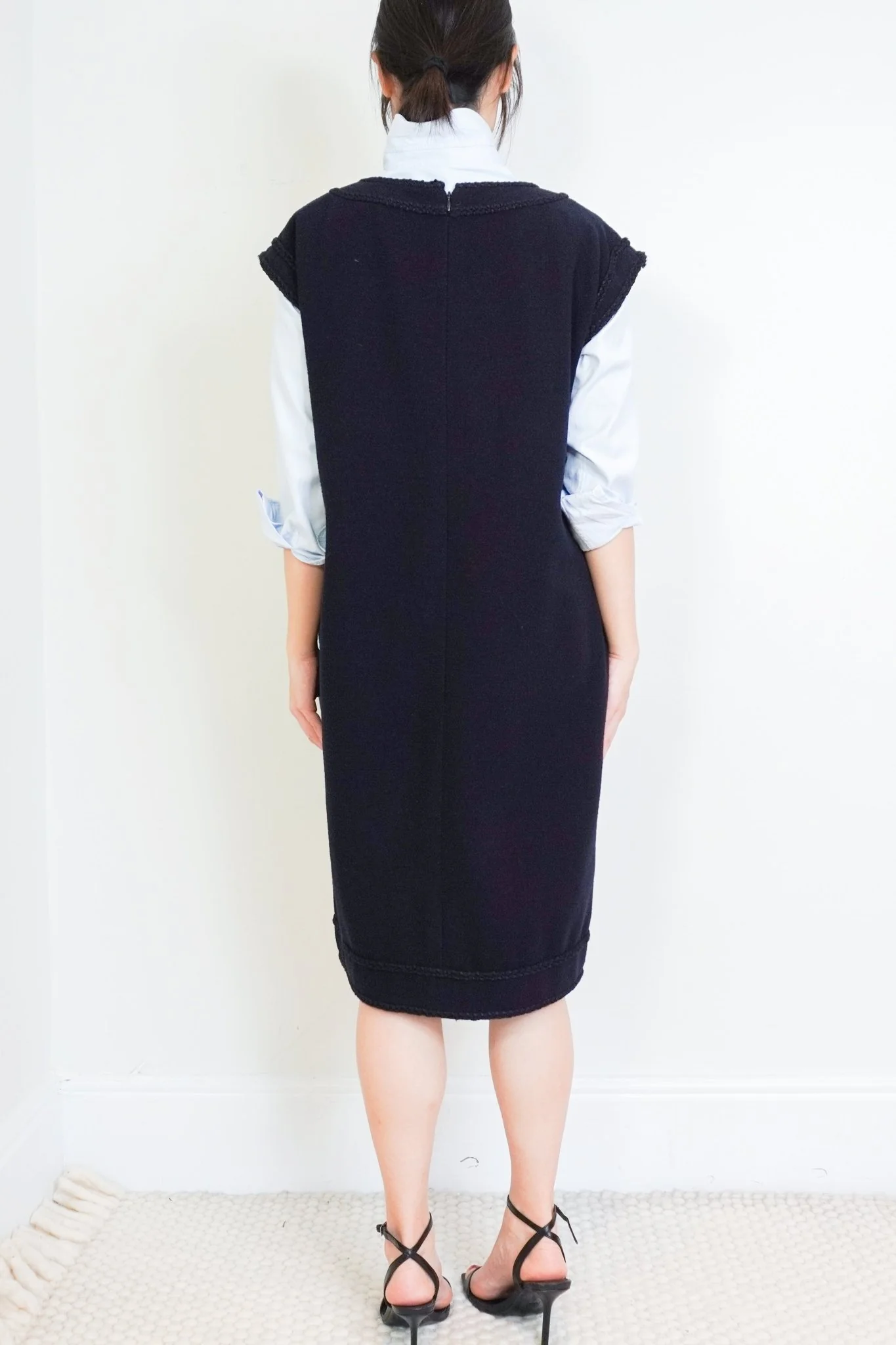 Chanel Silk Blend Navy Dress 08C from 2008 Cruise collection RRP £1200 | Authentic Preloved - Image 4