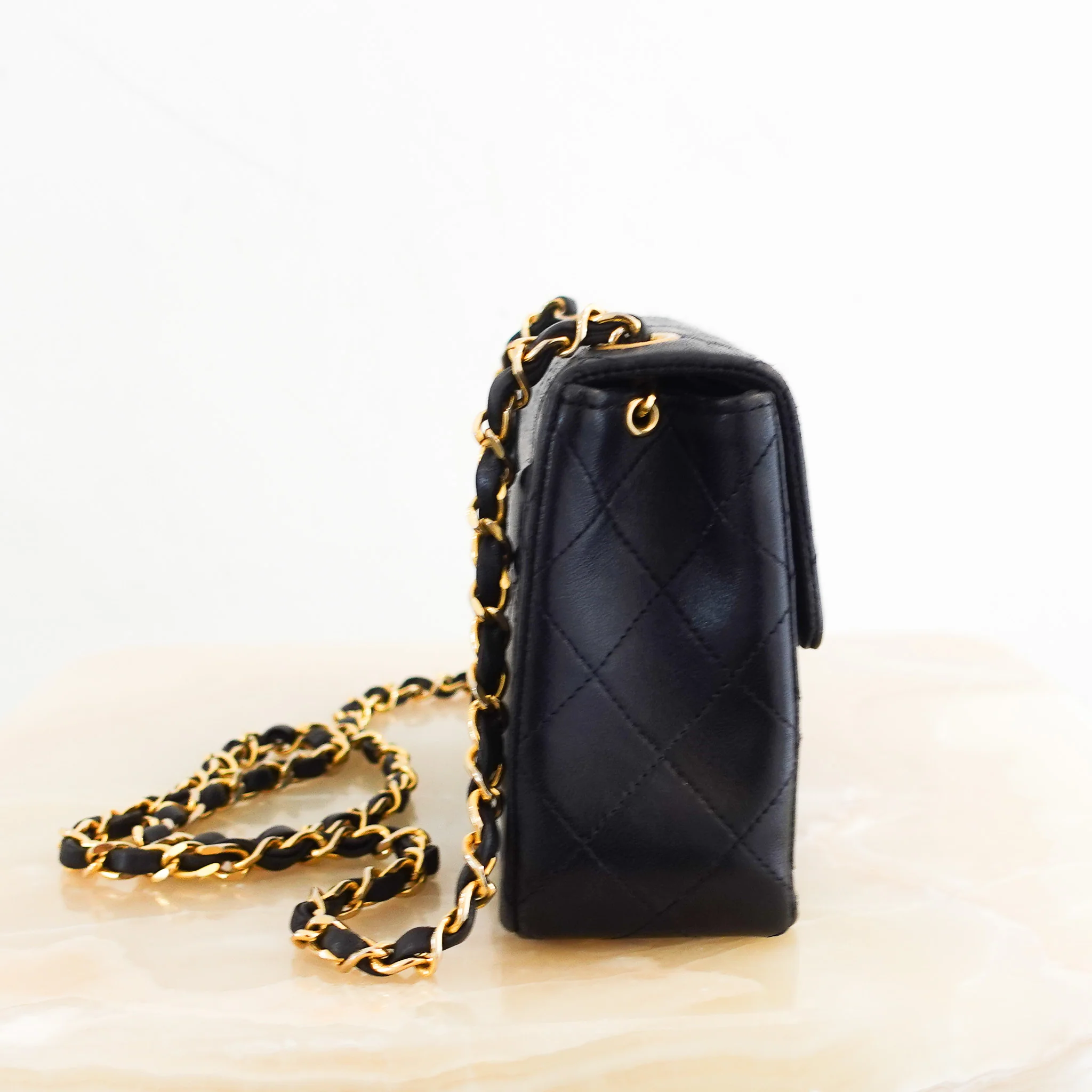 COLLECTOR'S ITEM Chanel Vintage Box Bag | Authentic Preloved RRP £5000 - Image 3