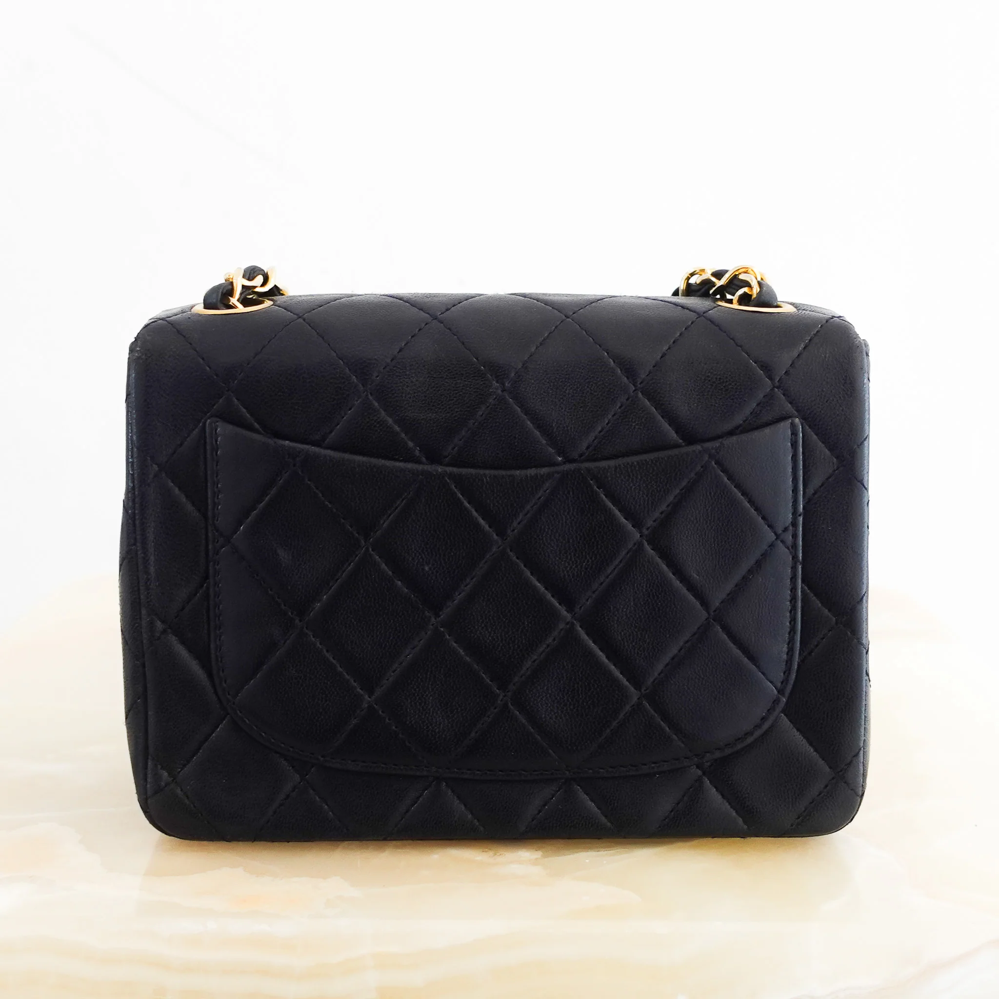 COLLECTOR'S ITEM Chanel Vintage Box Bag | Authentic Preloved RRP £5000 - Image 4