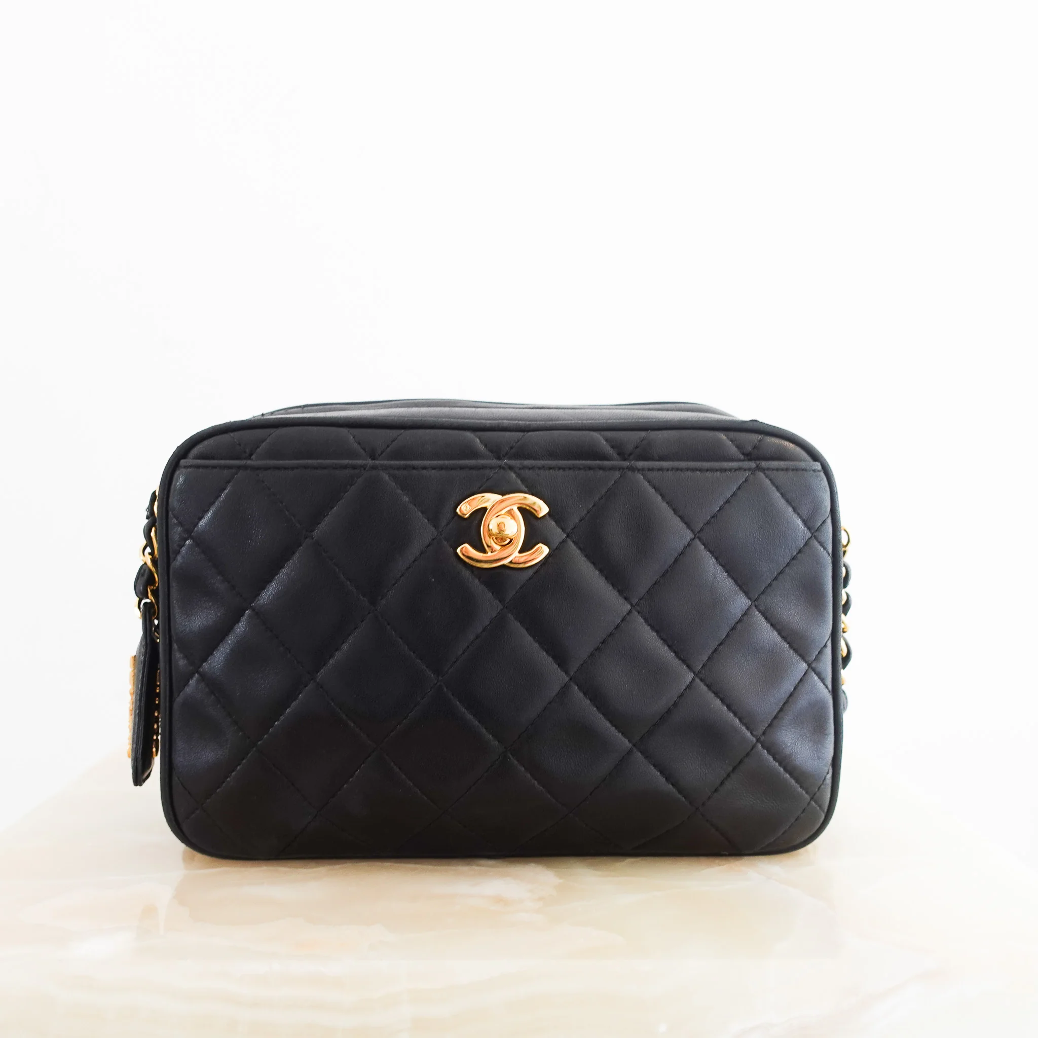 Chanel Vintage Camera Bag RRP £4000 | Authentic Preloved - Image 2