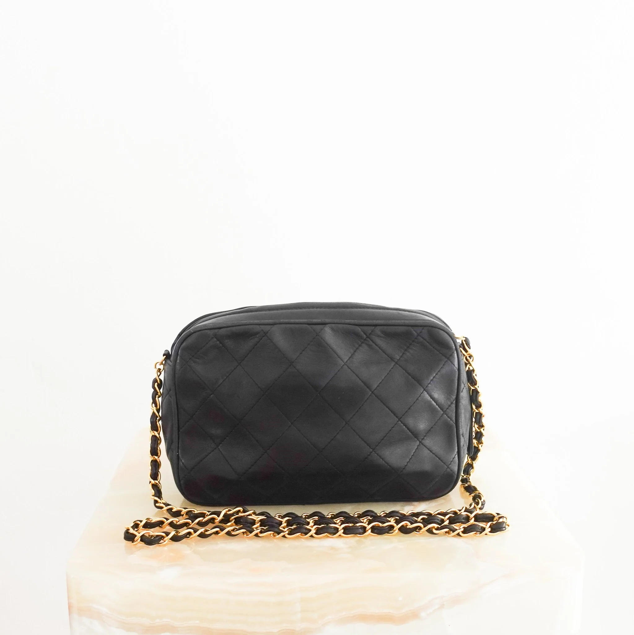 Chanel Vintage Quilted Black Lambskin CC Camera Bag RRP £5,000 | Authentic Preloved - Image 5
