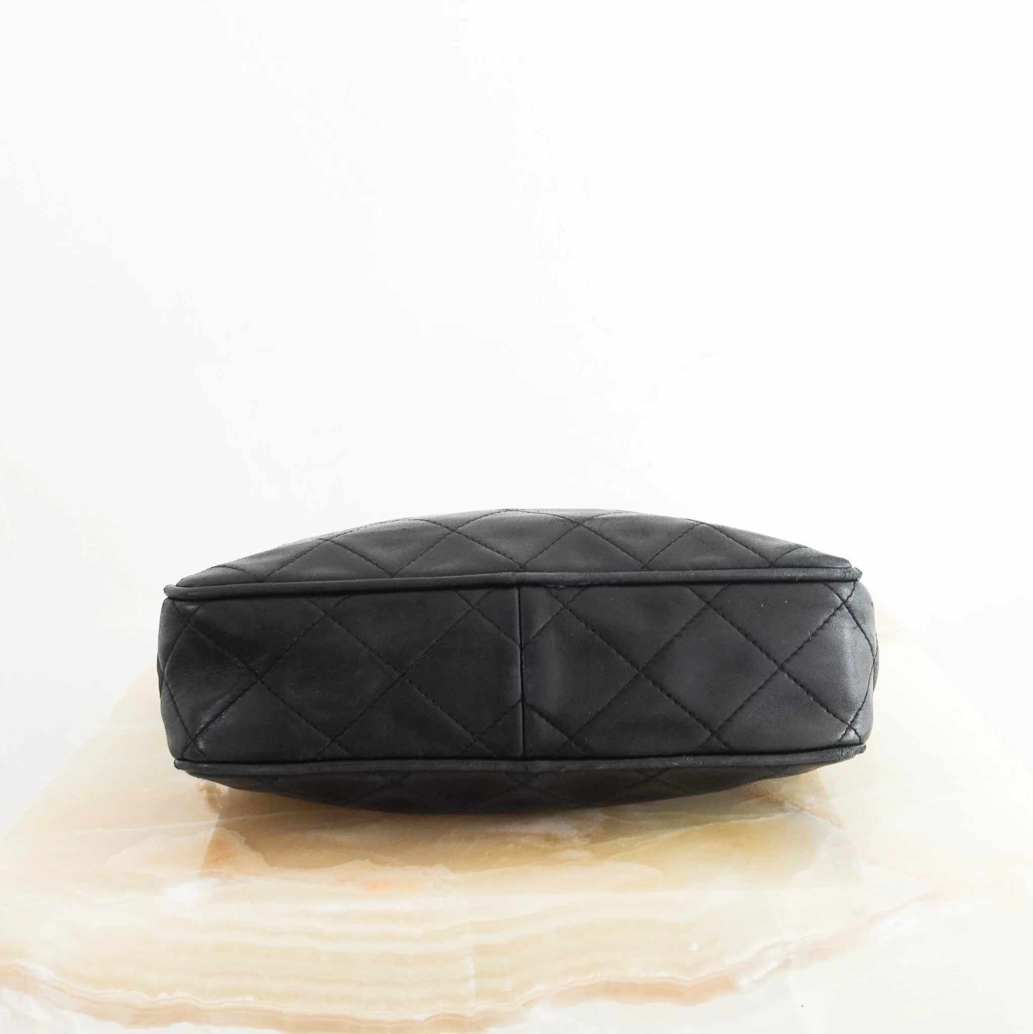 Chanel Vintage Quilted Black Lambskin CC Camera Bag RRP £5,000 | Authentic Preloved - Image 6