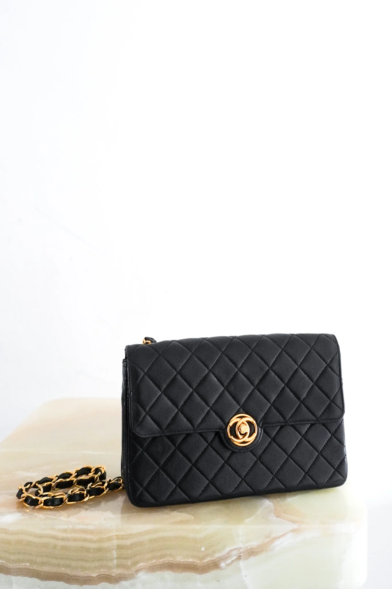 COLLECTOR'S ITEM Chanel Vintage Quilted Lambskin Bag | Authentic Preloved
