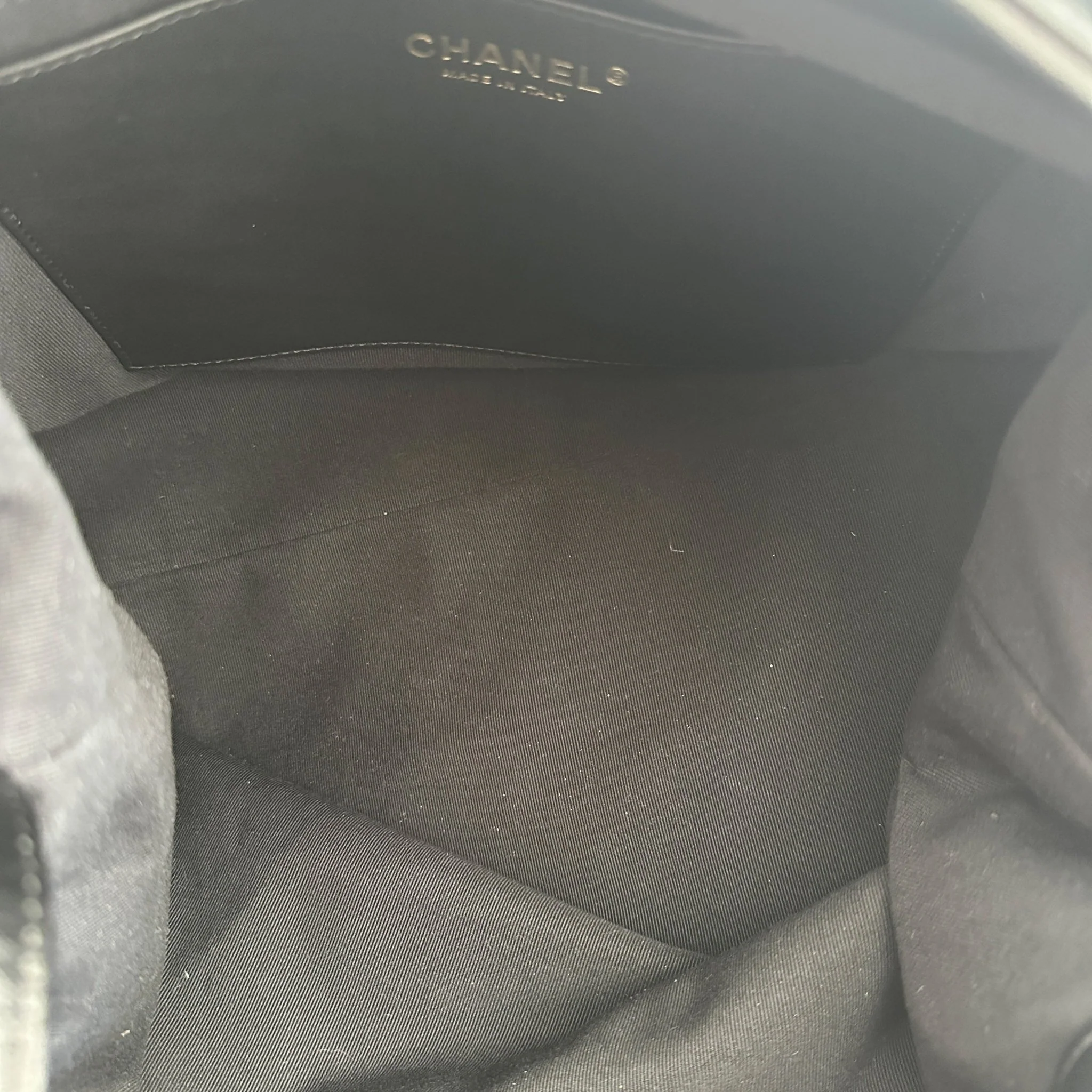 CURRENT SEASON Chanel Maxi Hobo Bag | Authentic Preloved - Image 13