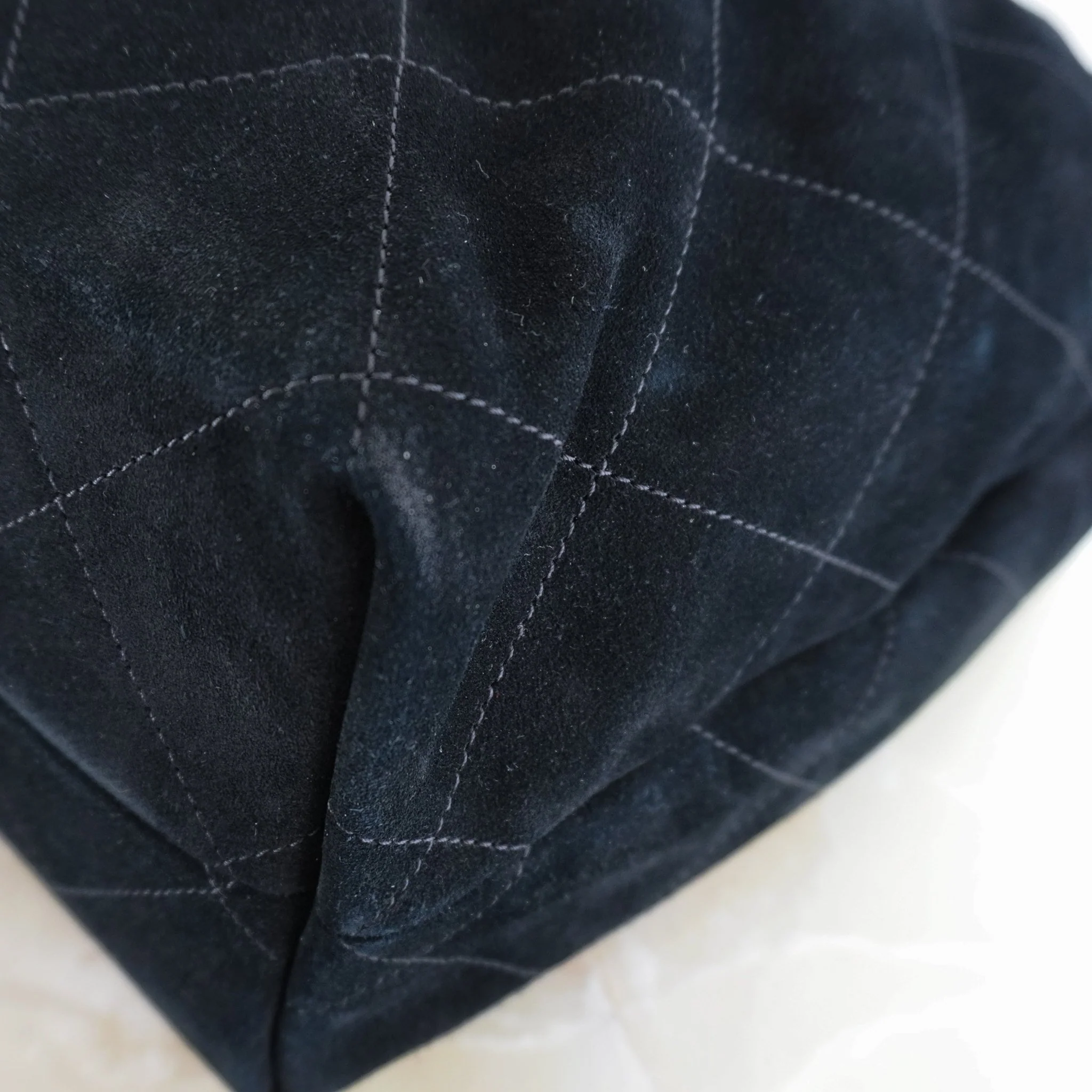 CURRENT SEASON Chanel Maxi Hobo Bag | Authentic Preloved - Image 14