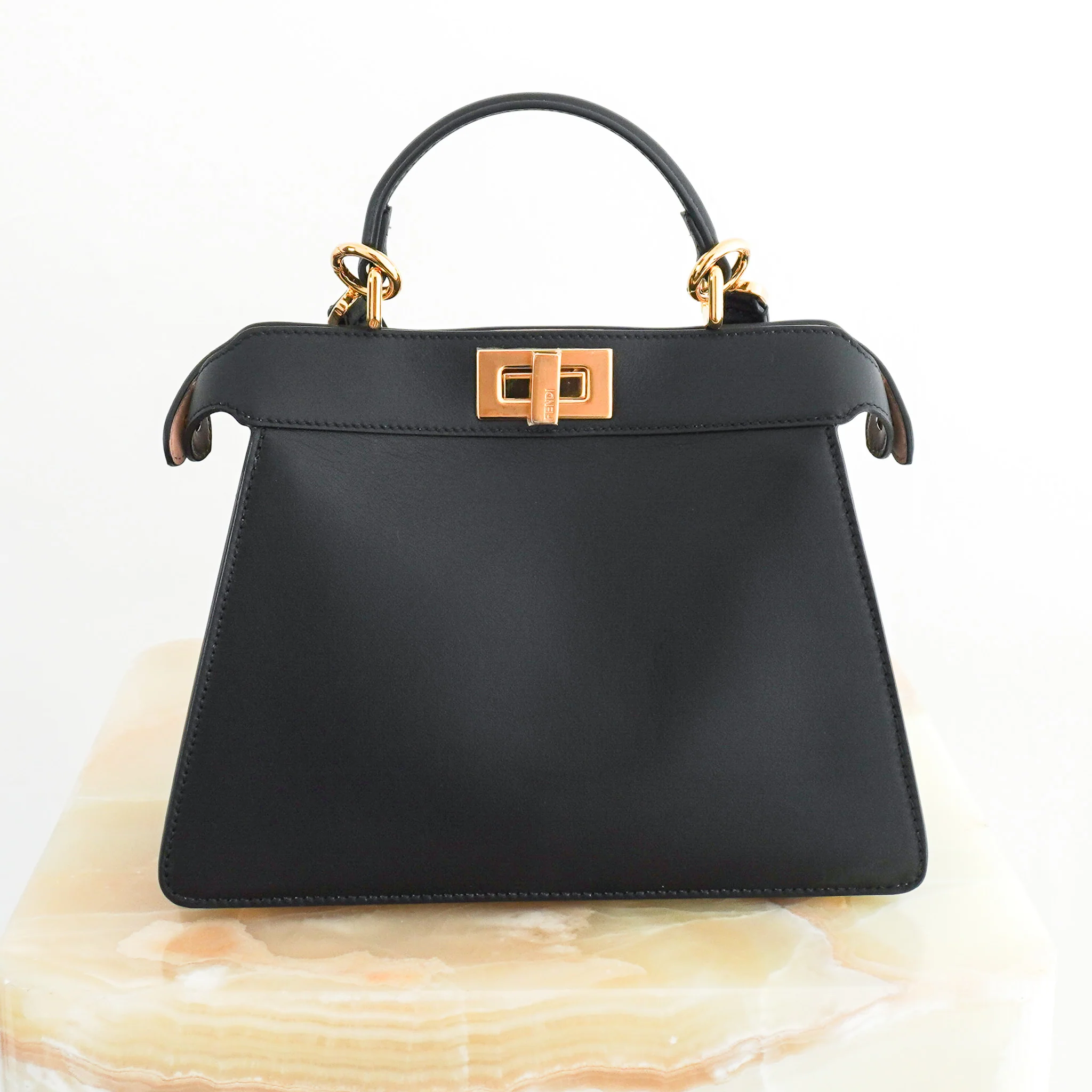 CURRENT SEASON Fendi Peekaboo ISeeU Small Tote Bag in Black RRP £4050 | Authentic Preloved - Image 3