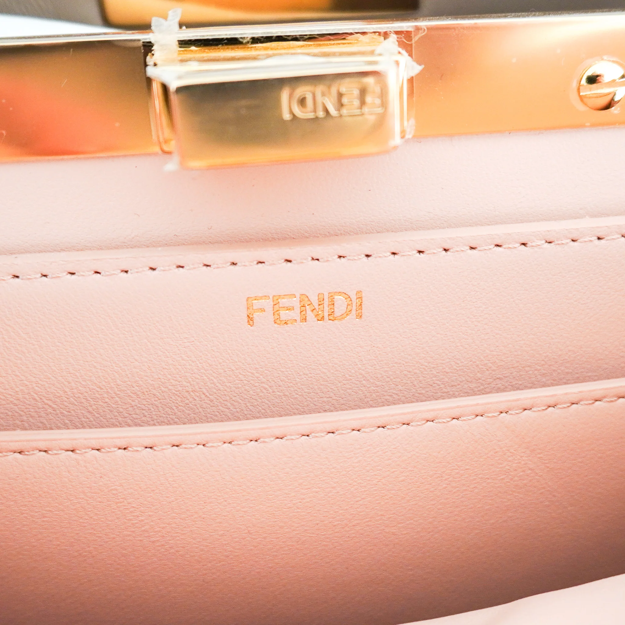 CURRENT SEASON Fendi Peekaboo ISeeU Small Tote Bag in Black RRP £4050 | Authentic Preloved - Image 6