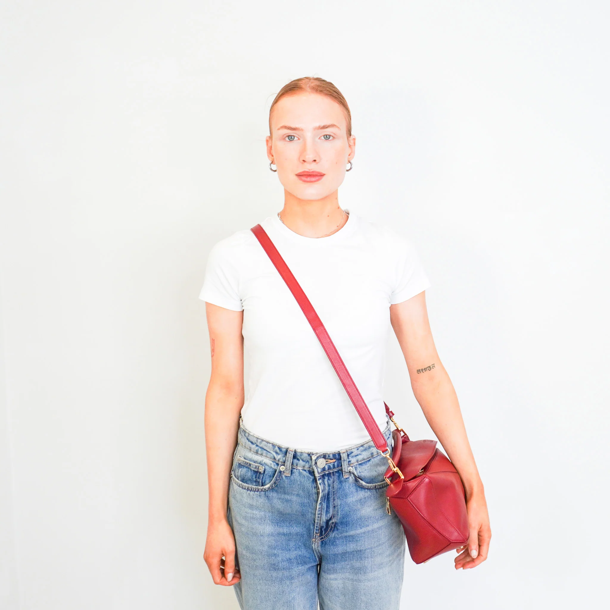 CURRENT SEASON Loewe Small Leather Featherlight Puzzle Top-Handle Bag in Burgundy RRP £3250 | Authentic Preloved - Image 4