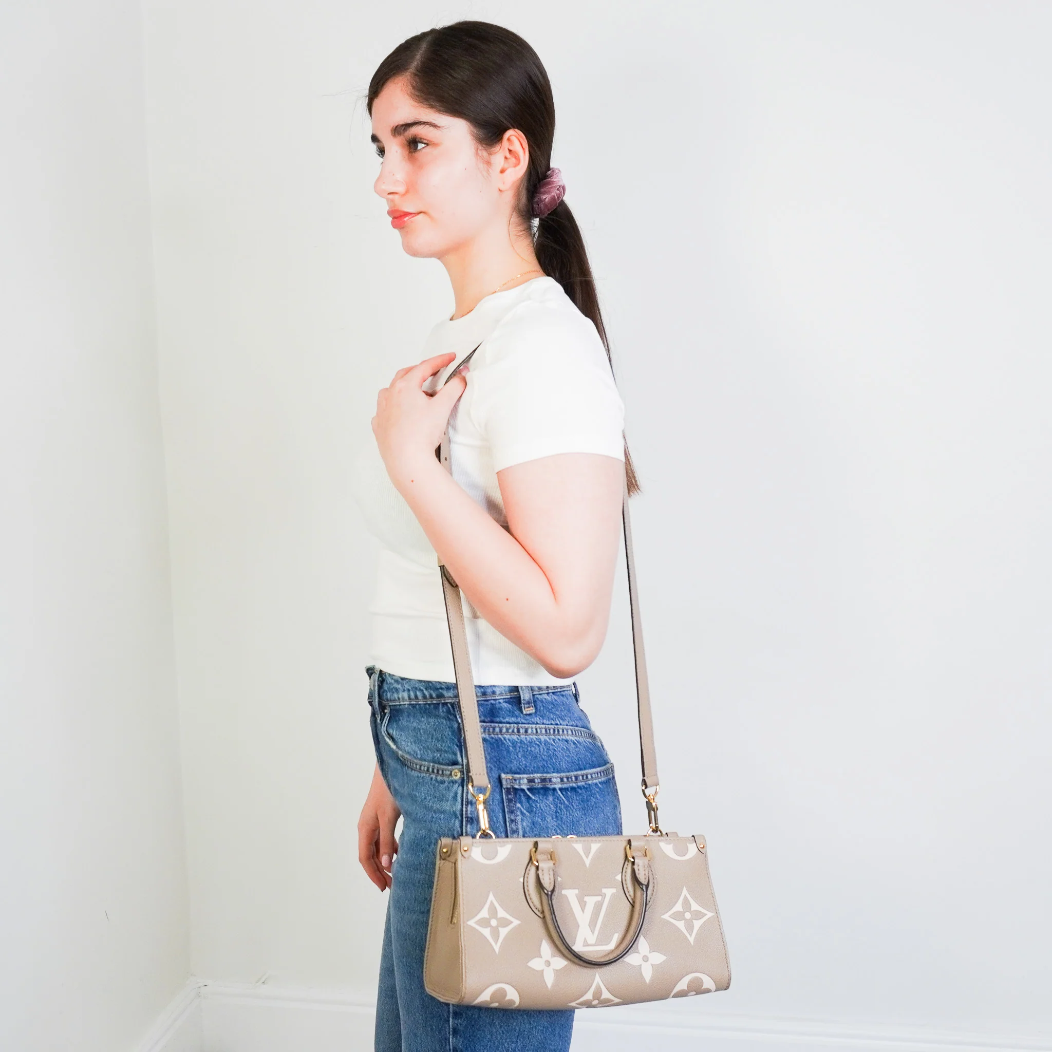 CURRENT SEASON Louis Vuitton OnTheGo East West Bag RRP £2510 | Authentic Preloved - Image 10