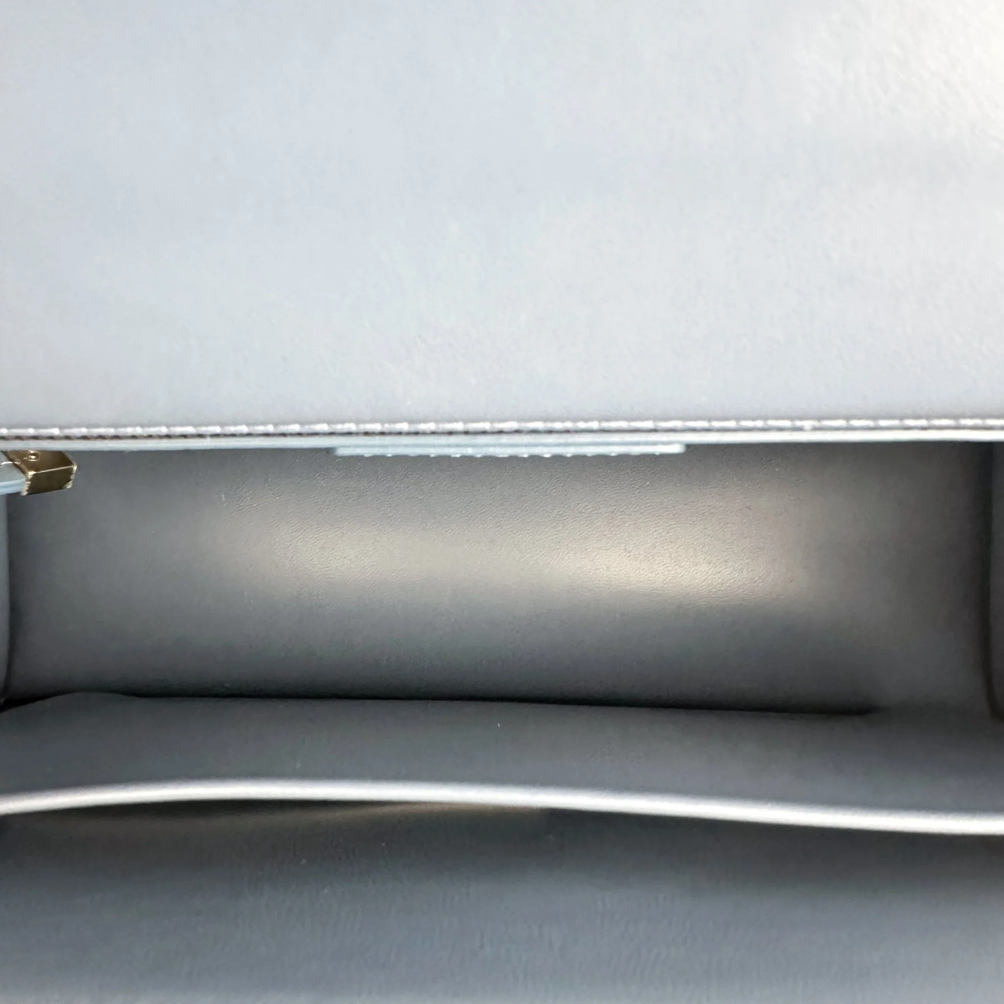 Dior 30 Montaigne Flap Shoulder Bag in Blue RRP £2690 | Authentic Preloved - Image 7