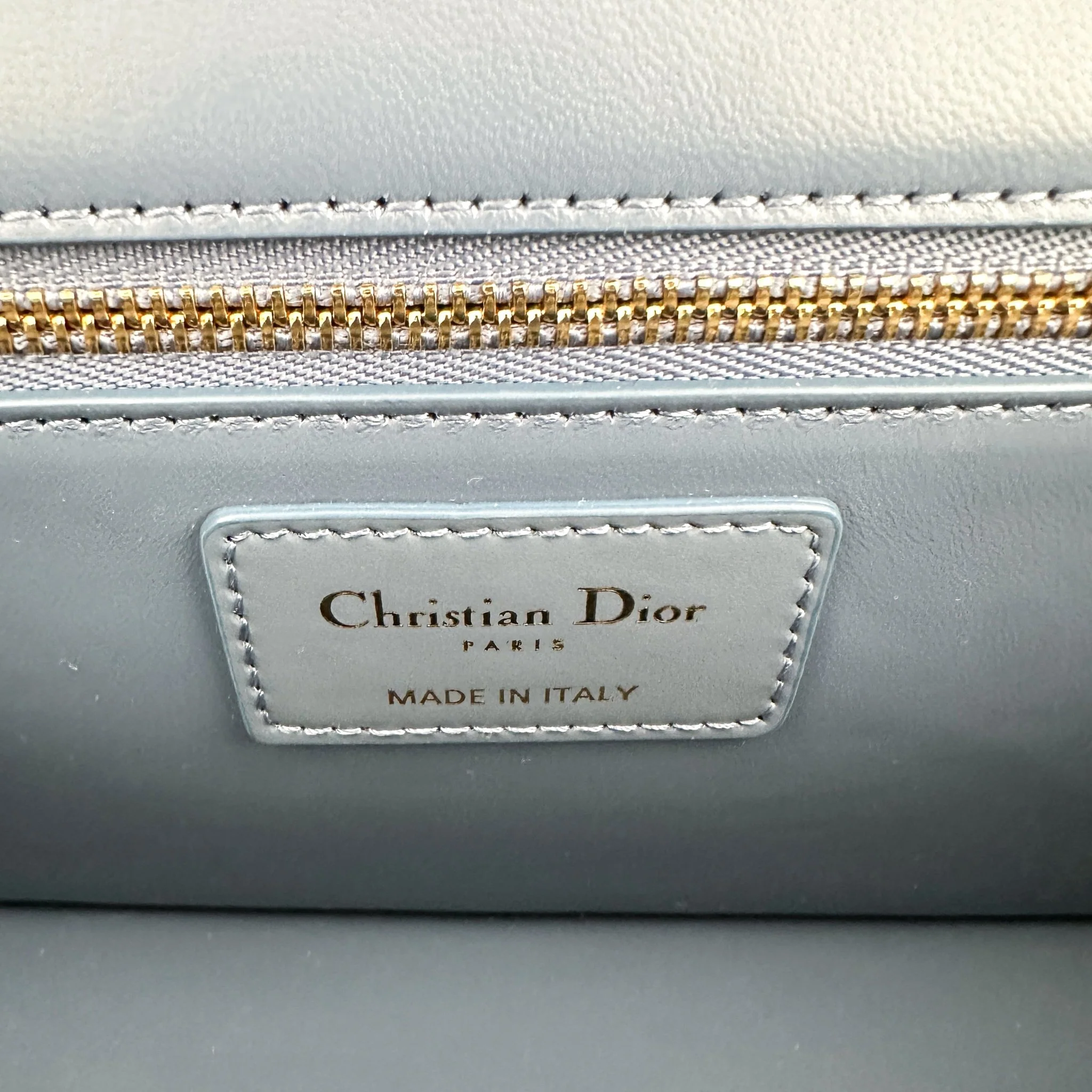 Dior 30 Montaigne Flap Shoulder Bag in Blue RRP £2690 | Authentic Preloved - Image 8