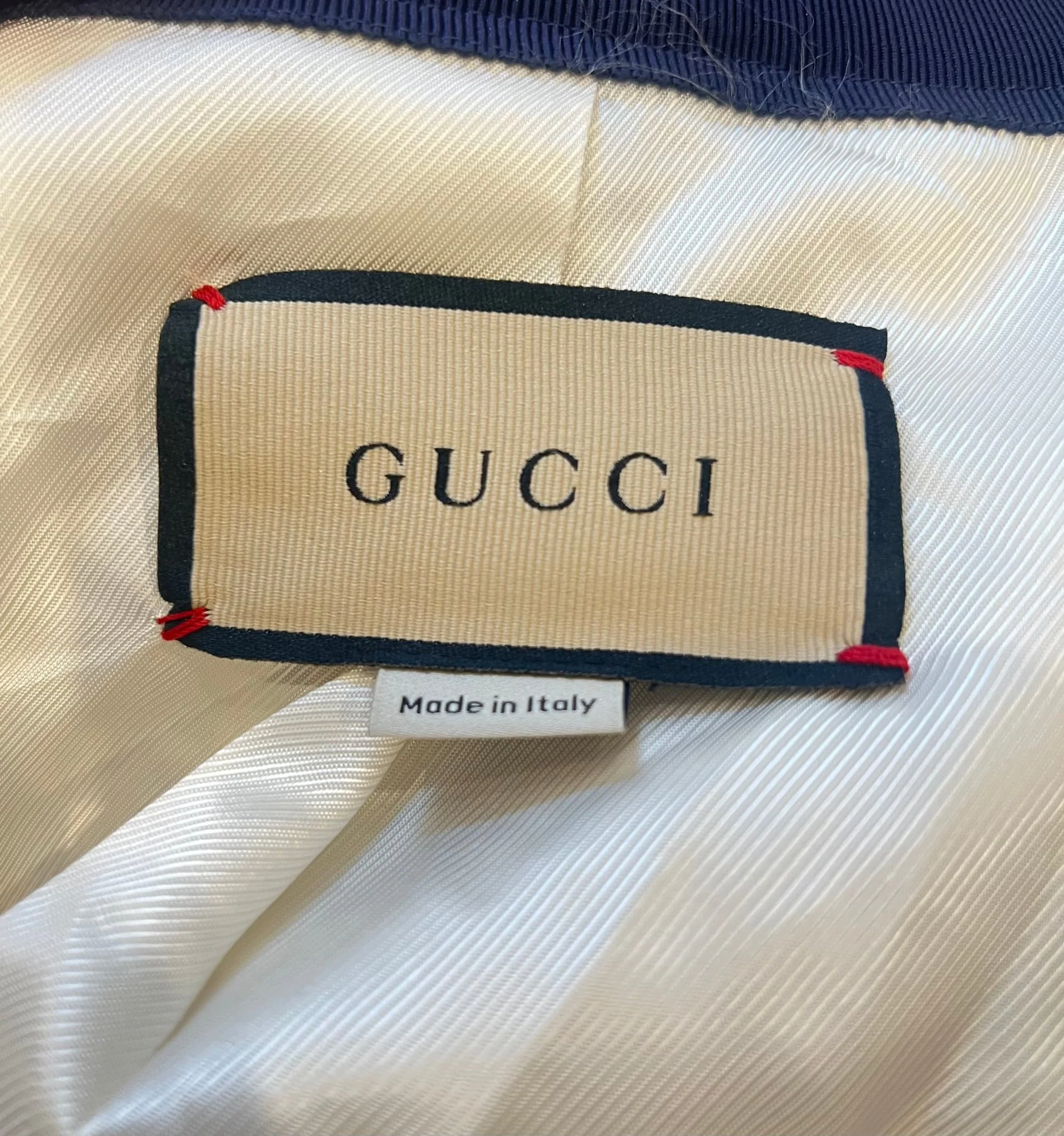 Gucci Gold and Navy Boucle blazer RRP £2000 | Authentic Preloved - Image 4