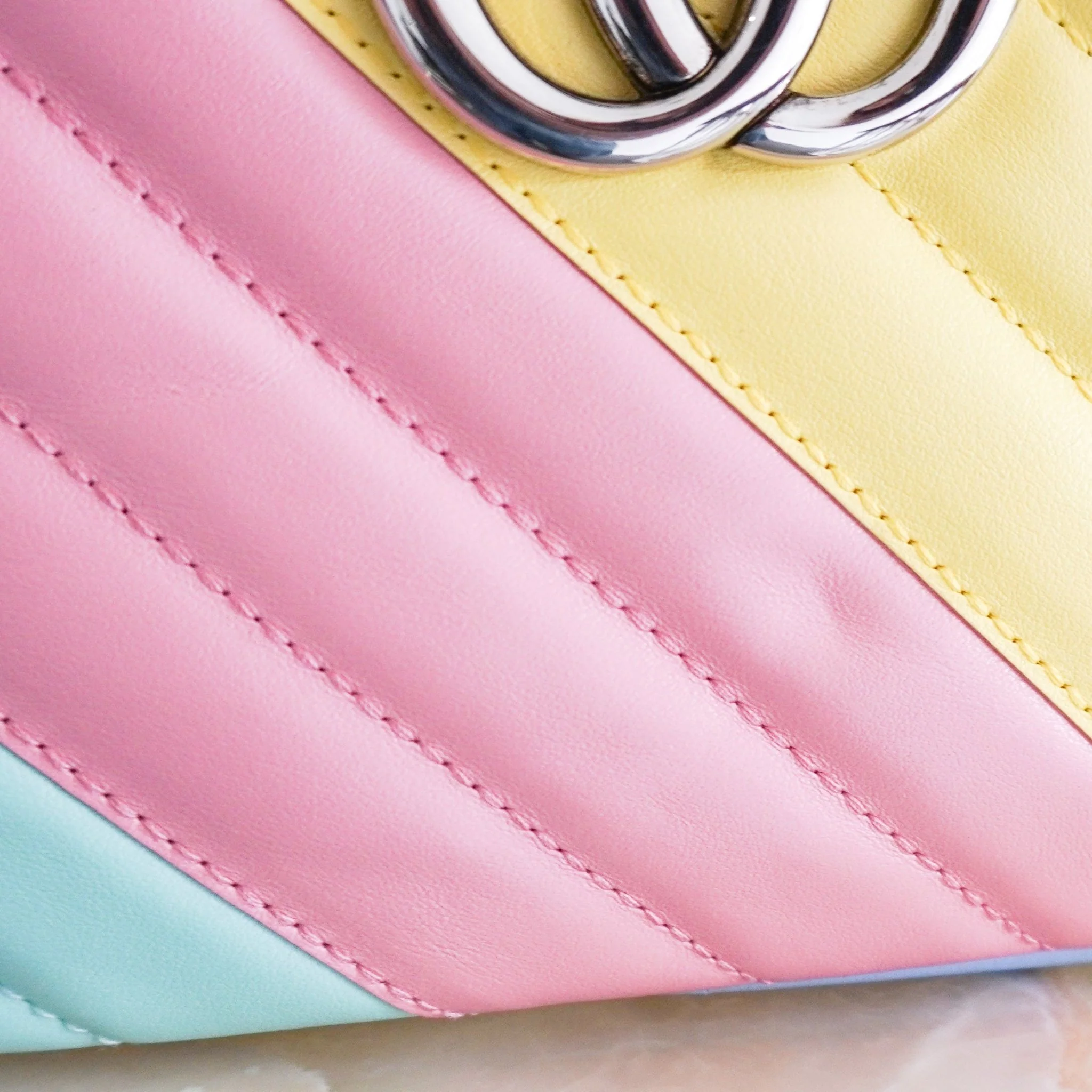 Gucci Multicolour GG Marmont Small Camera Bag (RRP £1460) | Authentic Preloved - Image 7