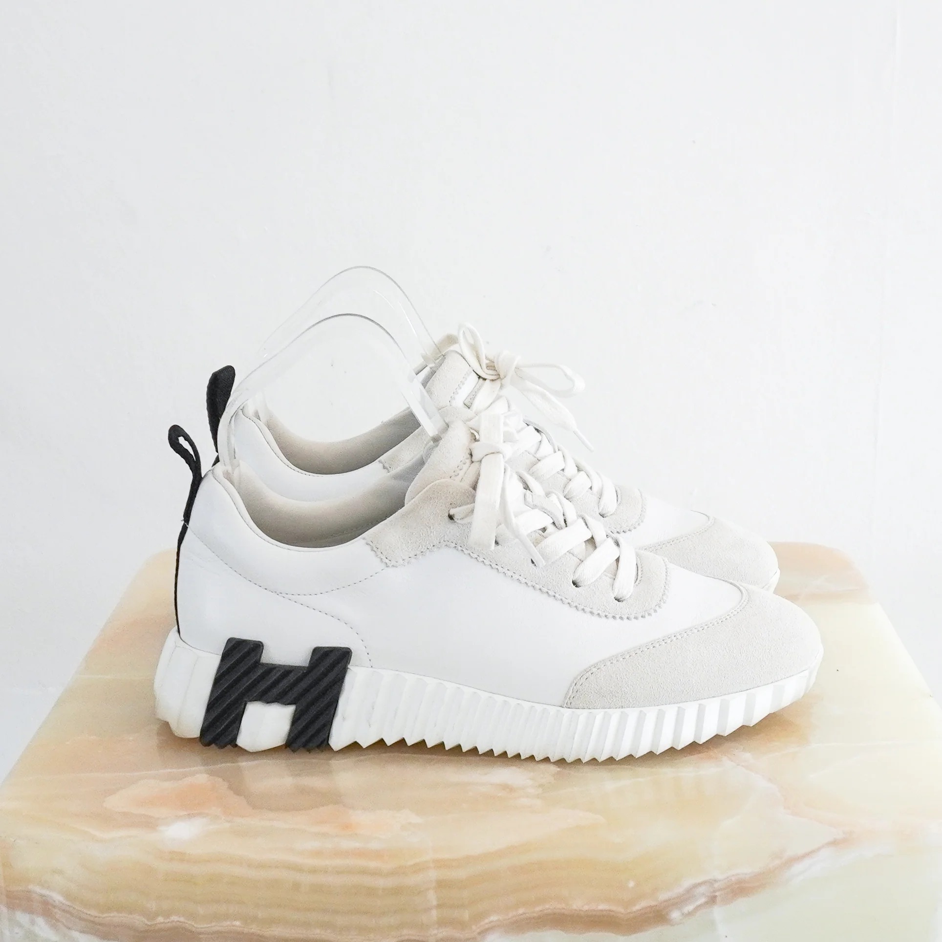 Hermès Blanc Leather Bouncing Sneaker (RRP £890) | Authentic Preloved - Image 3