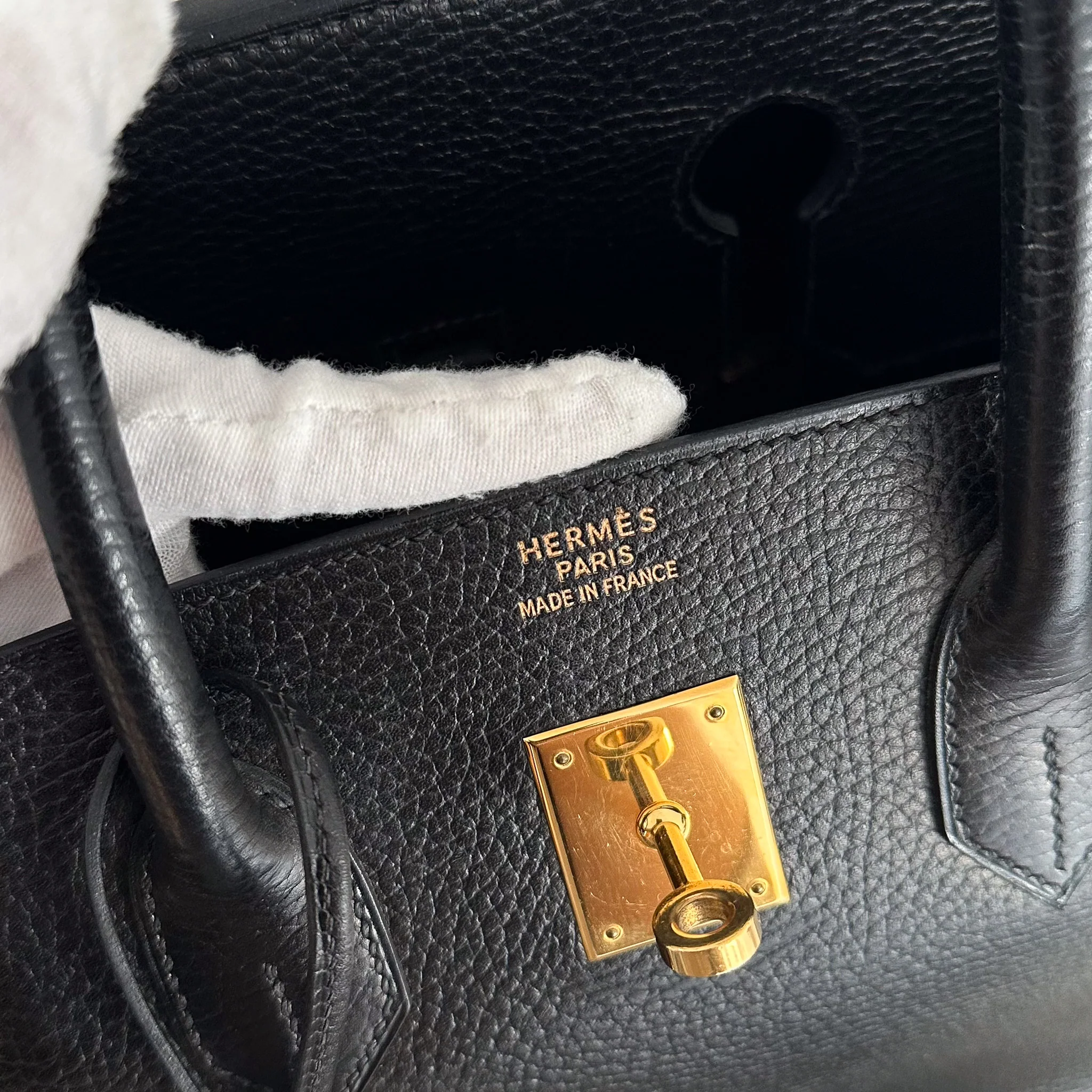 Hérmes Birkin 35 En Cuir Ardennes Noir Retourne with Gold Hardware | Authentic Preloved - Image 9