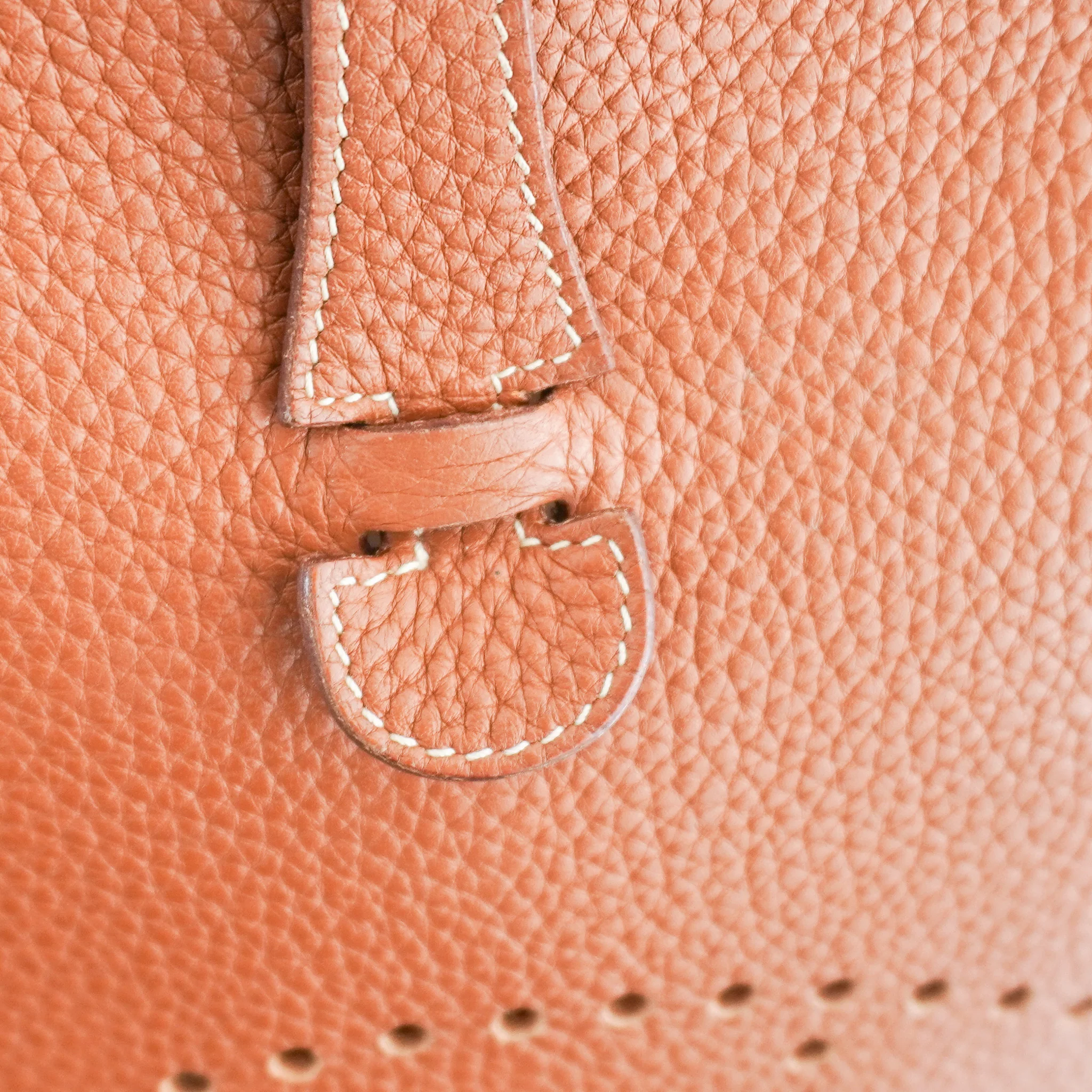 Hermès Gold Evelyne 29 Bag RRP £2,990 | Authenticated - Image 8
