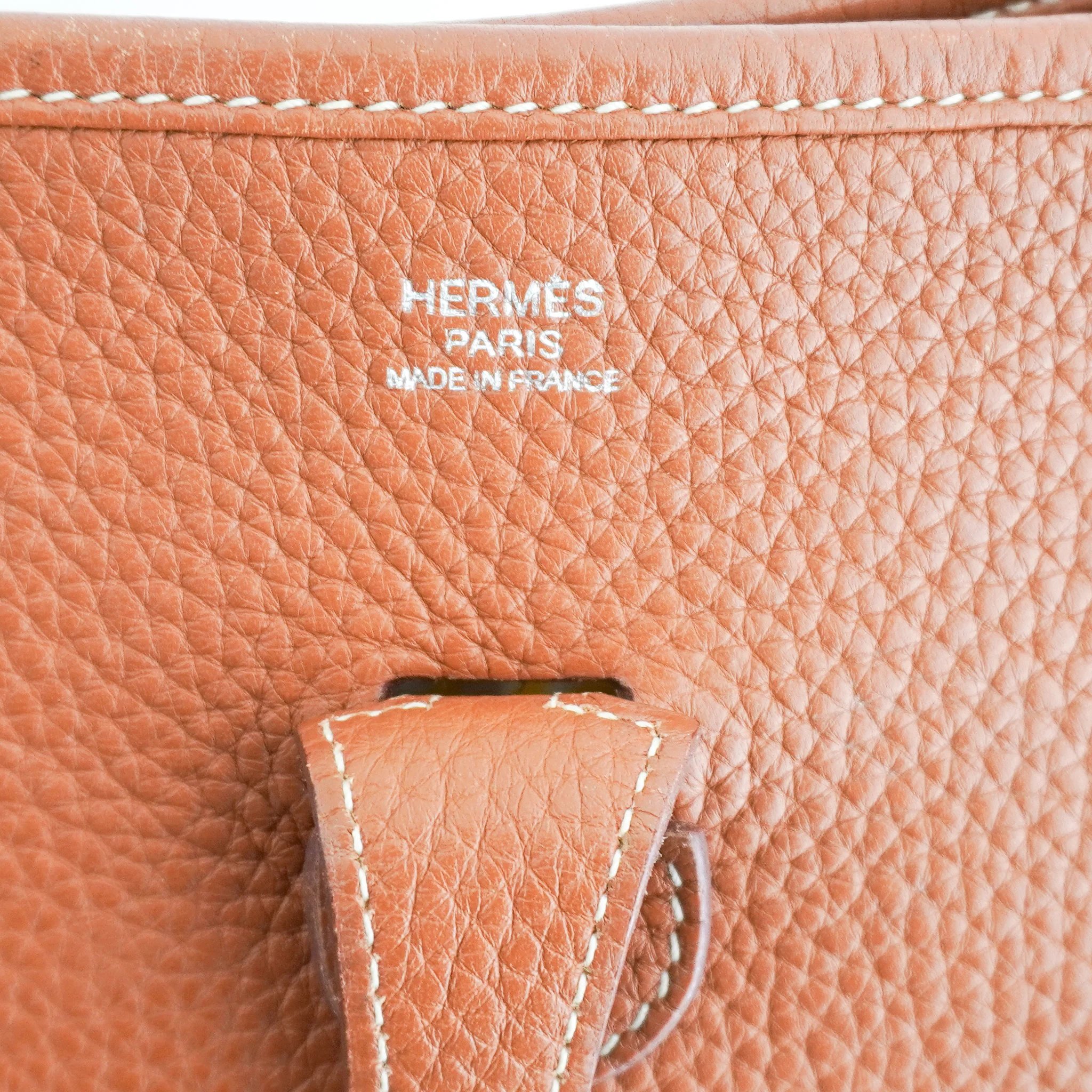 Hermès Gold Evelyne 29 Bag RRP £2,990 | Authenticated - Image 9