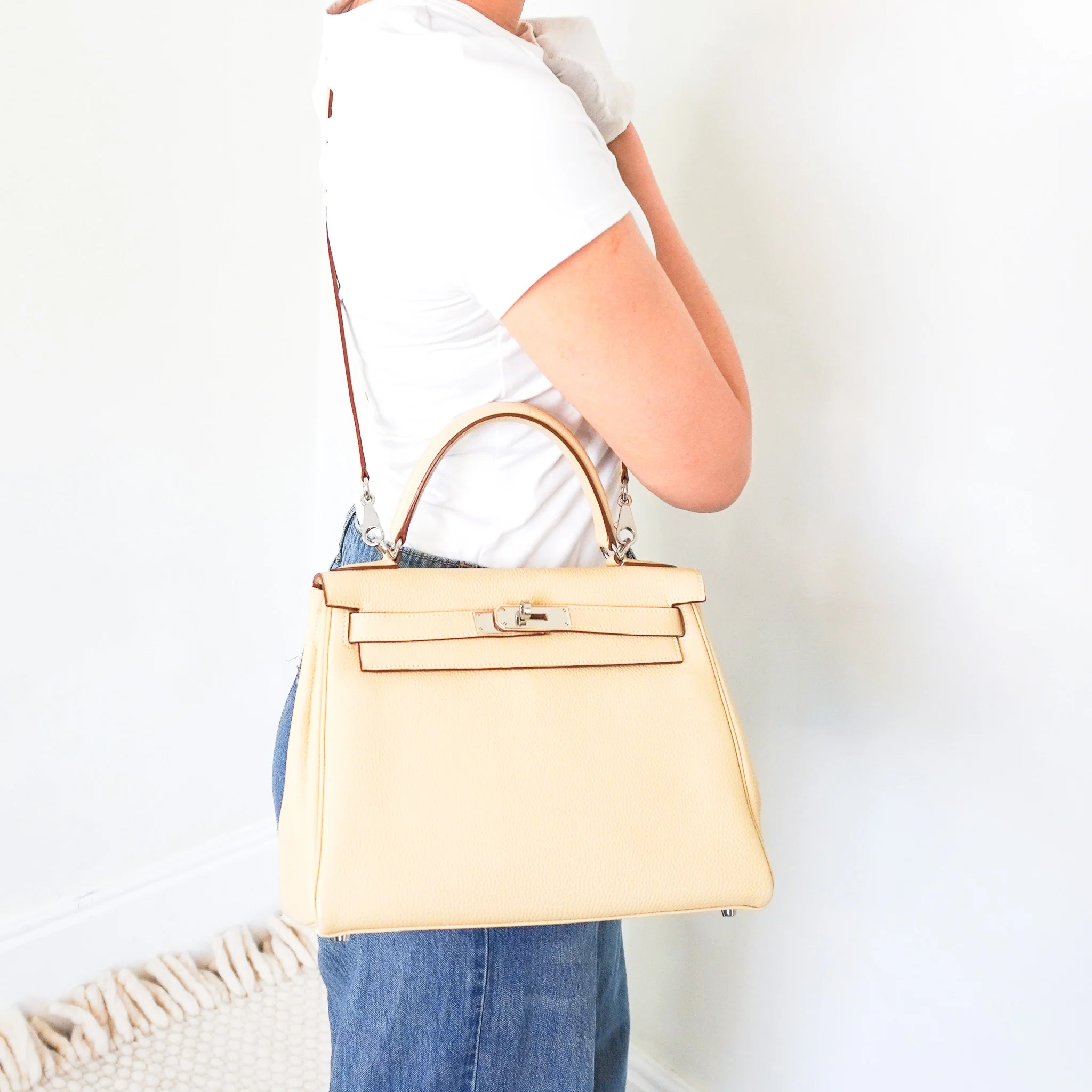 Hermès Kelly 28 Parchemin Togo Retourne Palladium Hardware | Authentic Preloved - Image 9