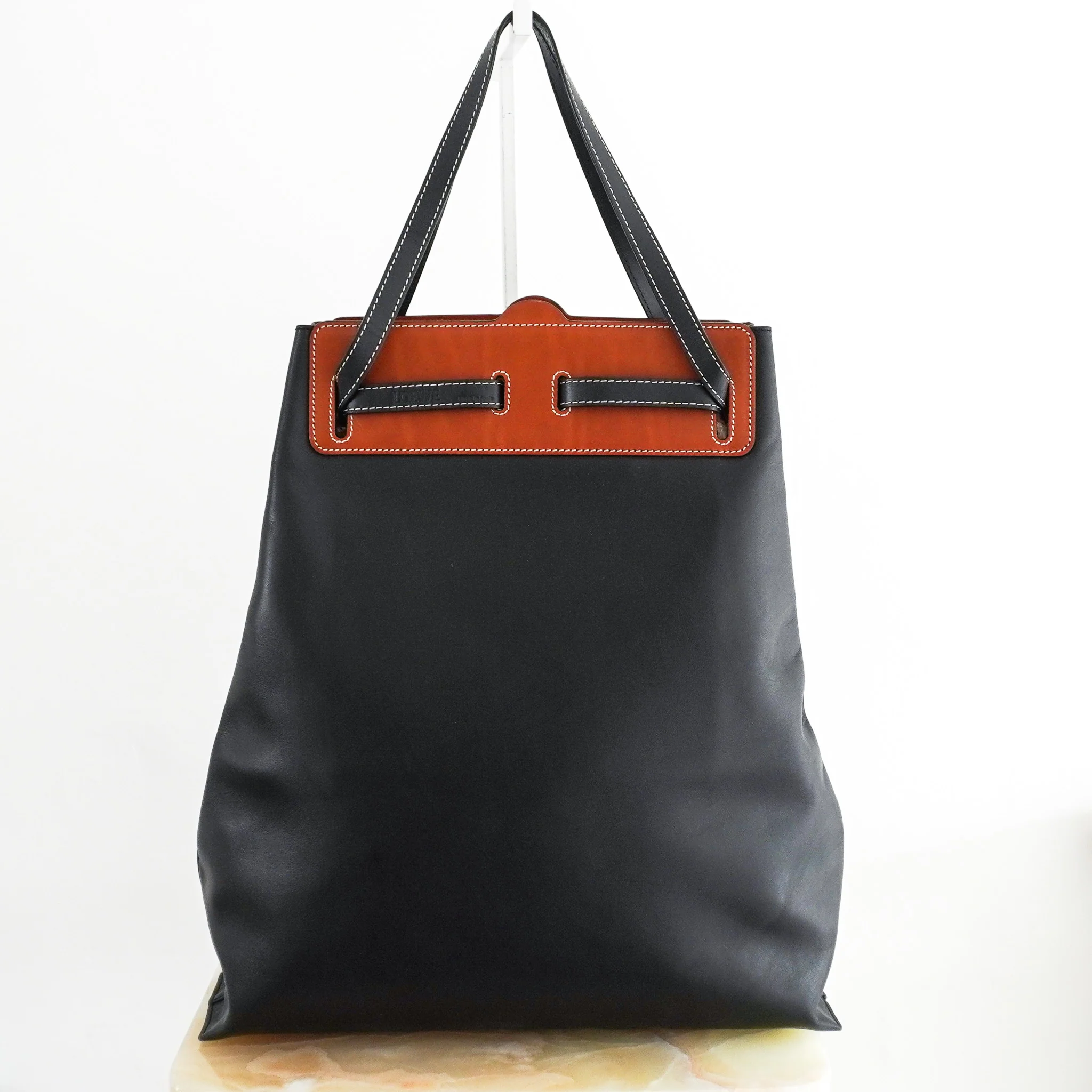 Loewe Lazo Shoulder Bag in Black RRP £1600 | Authentic Preloved - Image 6