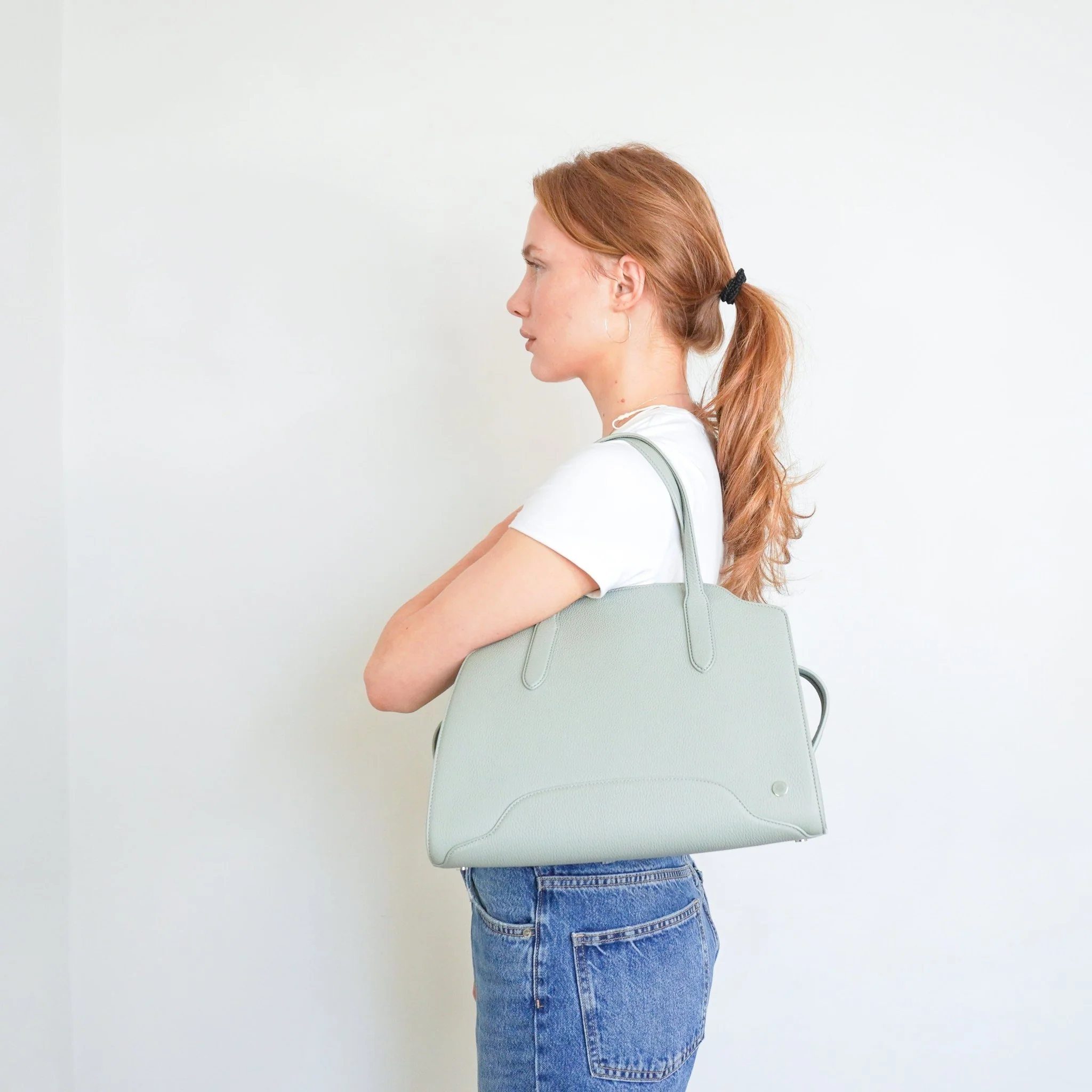 Loro Piana Sesia Medium Leather Tote in Eucalyptus RRP £3340 | Authentic Preloved - Image 15