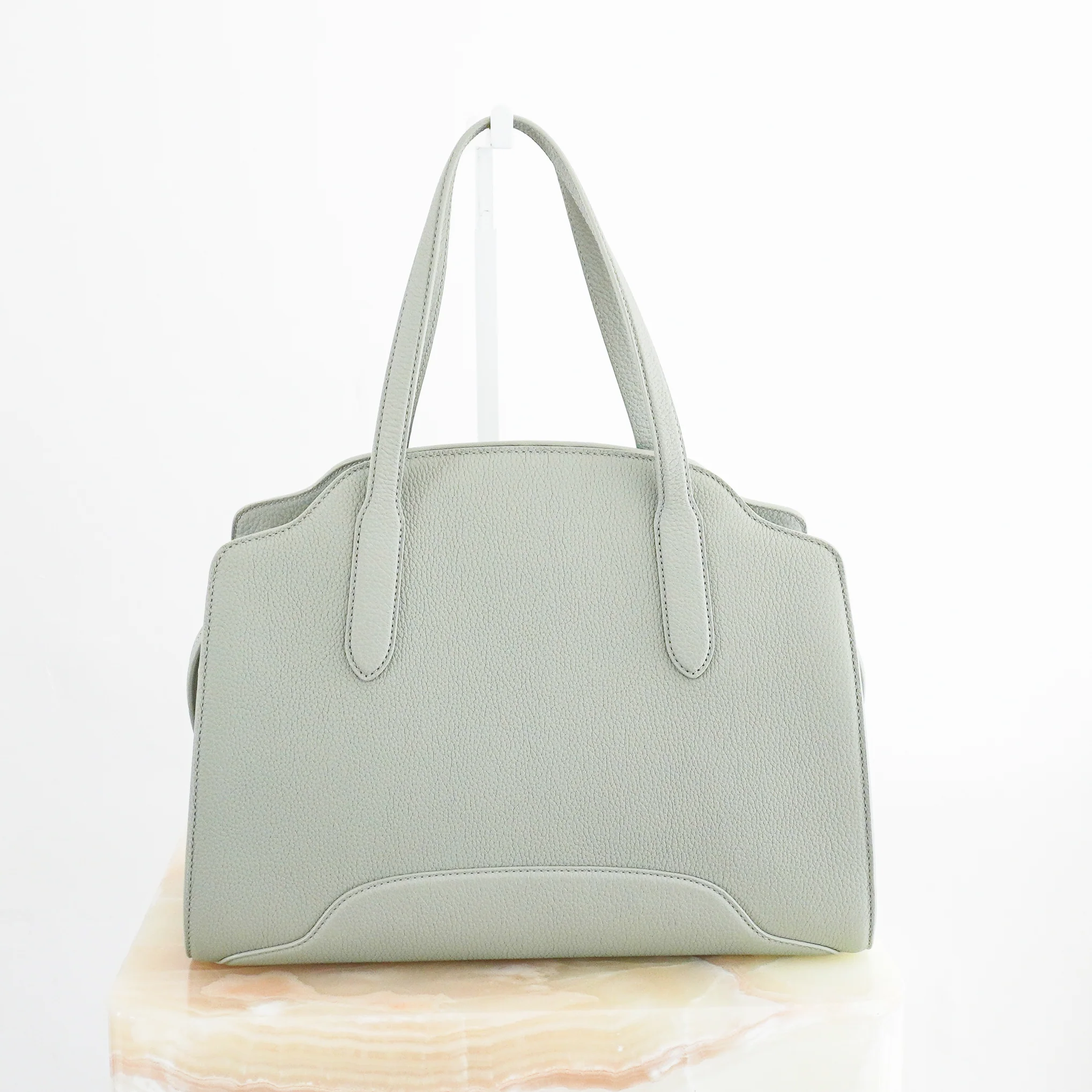 Loro Piana Sesia Medium Leather Tote in Eucalyptus RRP £3340 | Authentic Preloved - Image 3