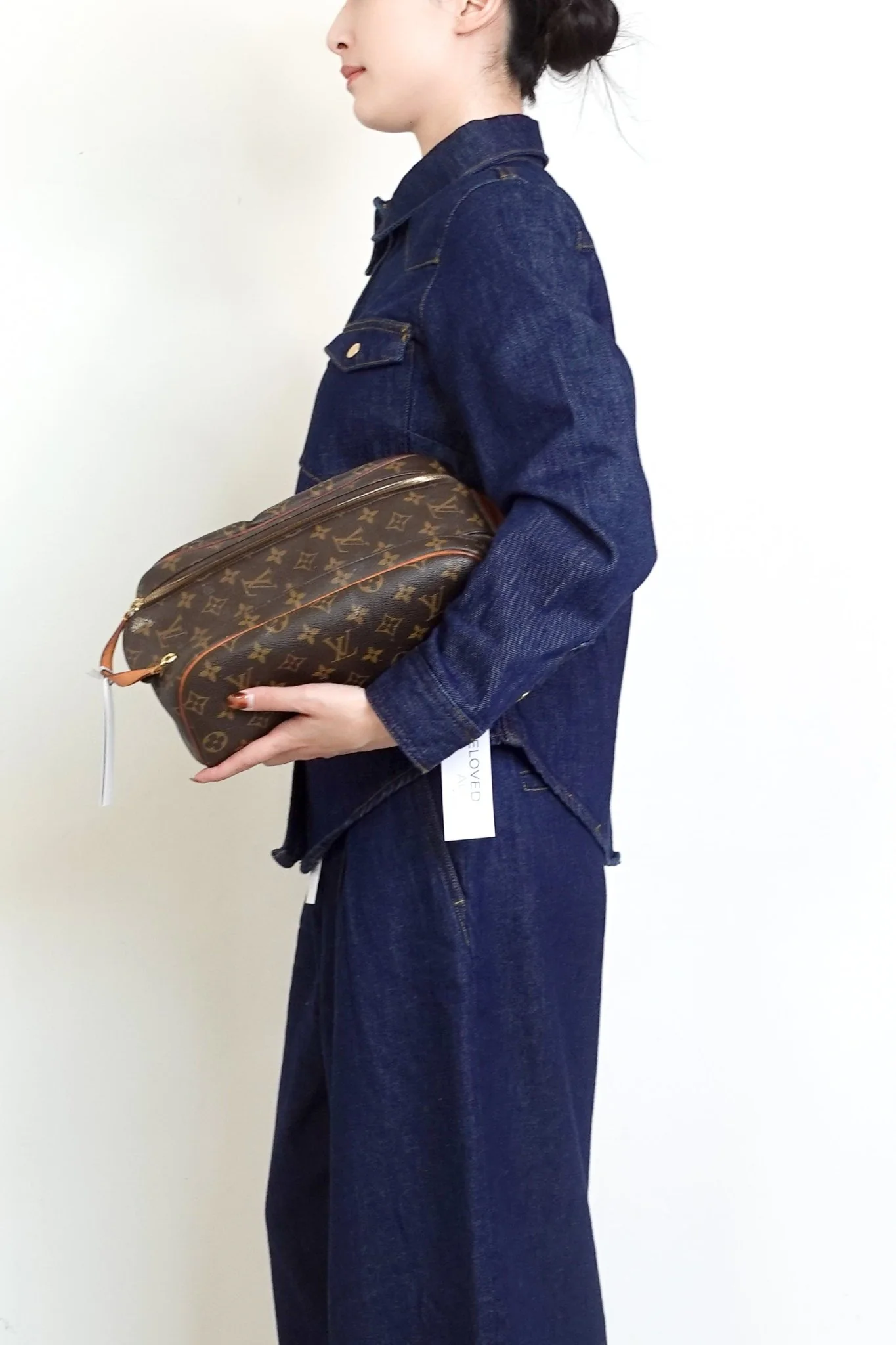 Louis Vuitton Canvas Wash Bag RRP £840 | Authentic Preloved [final sale] - Image 2