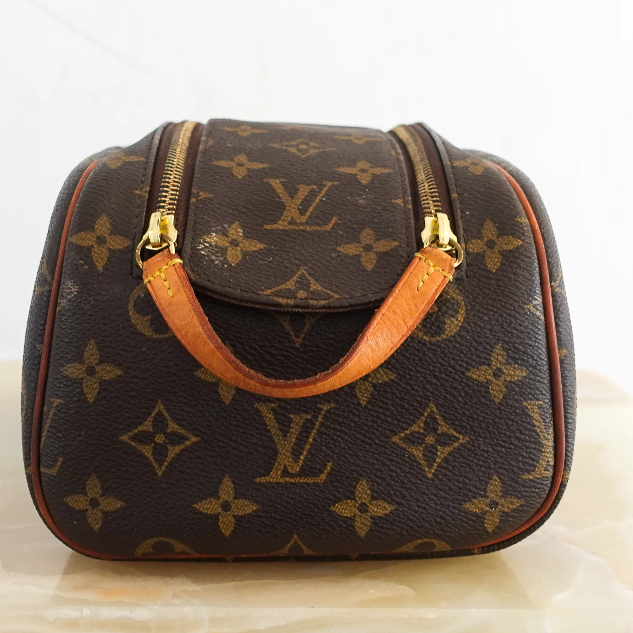 Louis Vuitton Canvas Wash Bag RRP £840 | Authentic Preloved [final sale] - Image 7