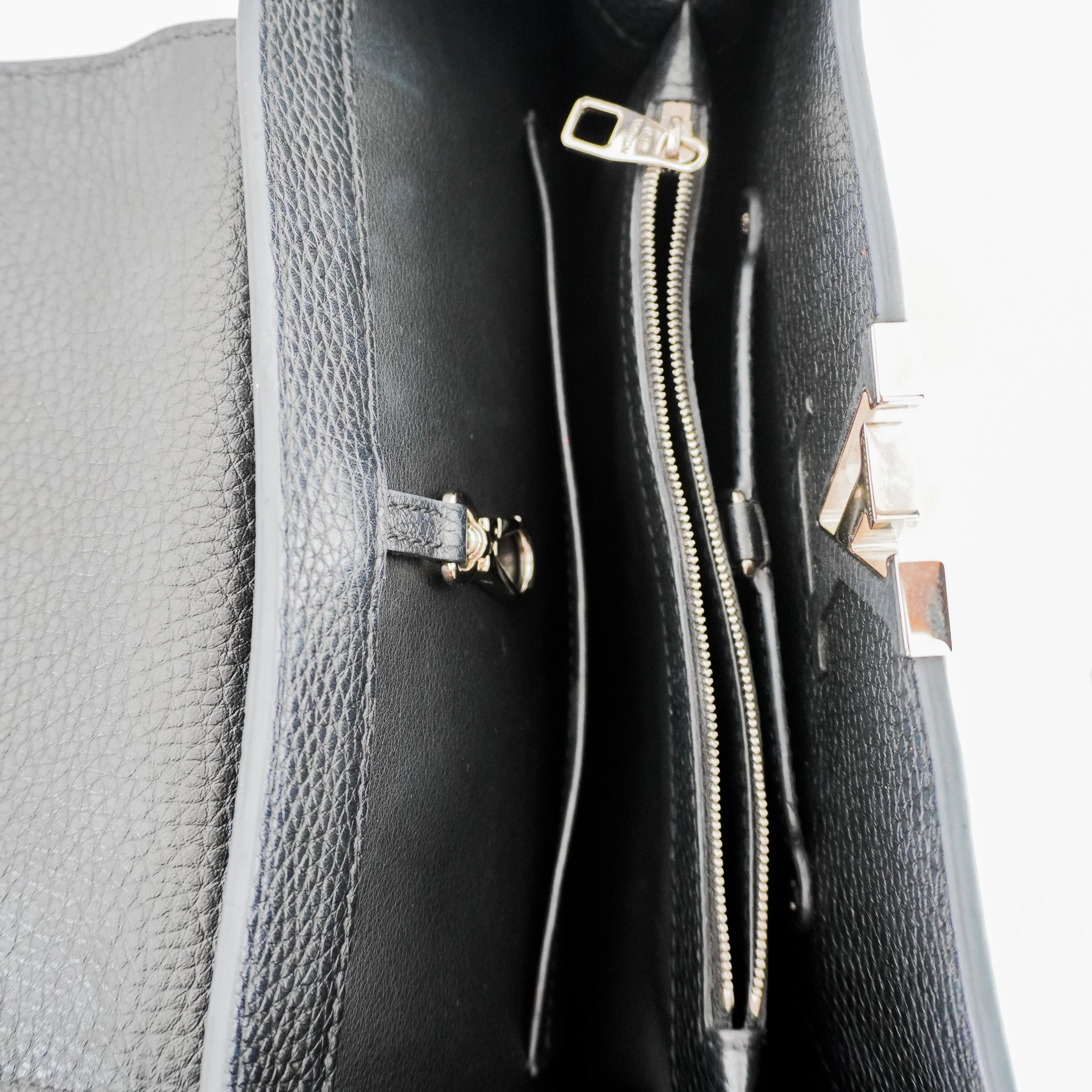Louis Vuitton Capucines GM Souple Bag RRP £6600 | Authentic Preloved - Image 12