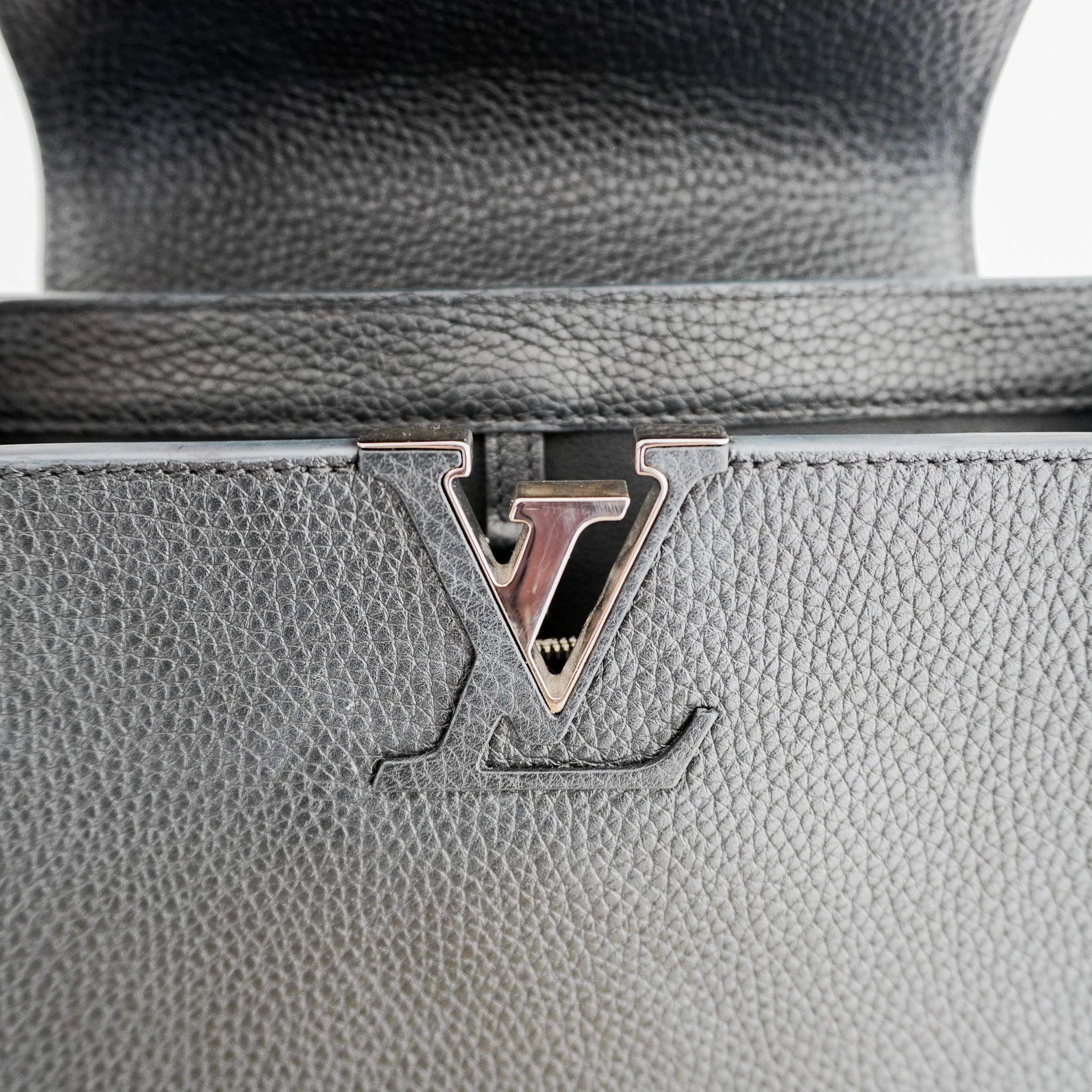 Louis Vuitton Capucines GM Souple Bag RRP £6600 | Authentic Preloved - Image 7
