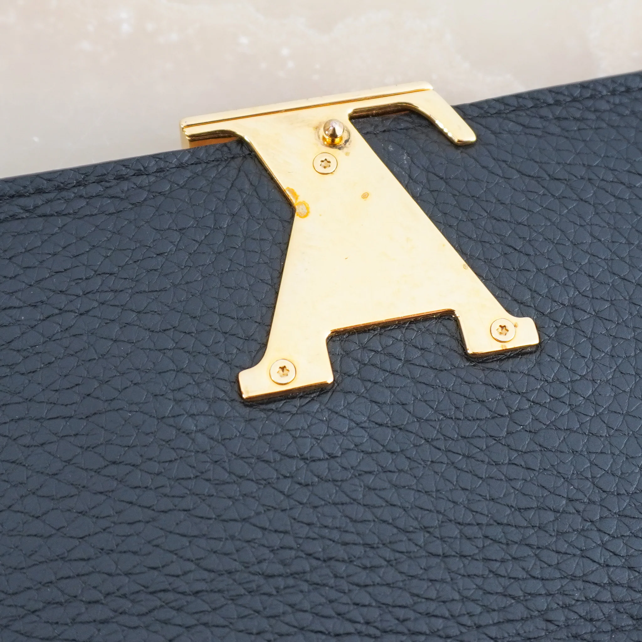Louis Vuitton Capucines Wallet in Black RRP £1010 | Authentic Preloved - Image 13