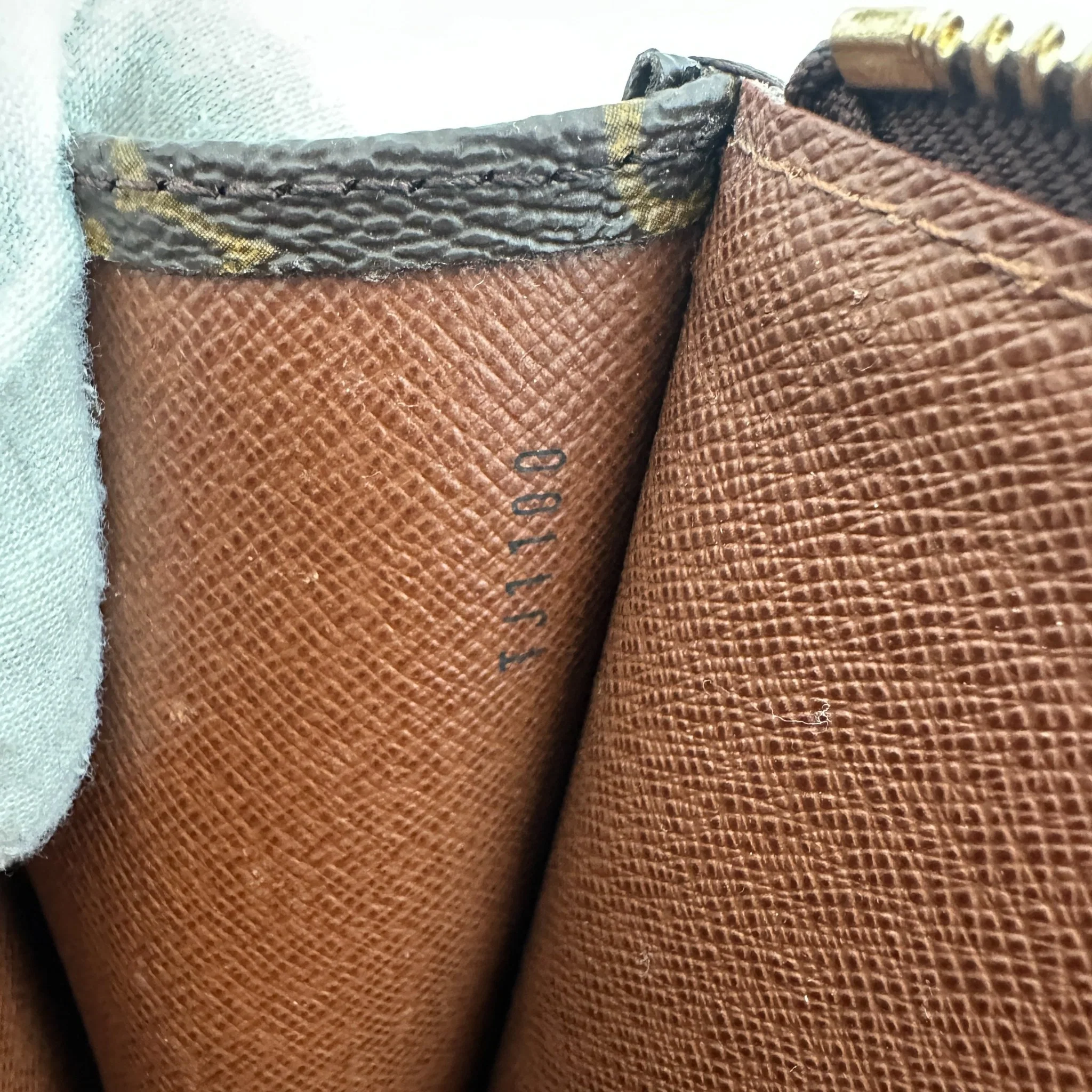 Louis Vuitton Monogram Canvas Laptop Case | Authentic Preloved - Image 11