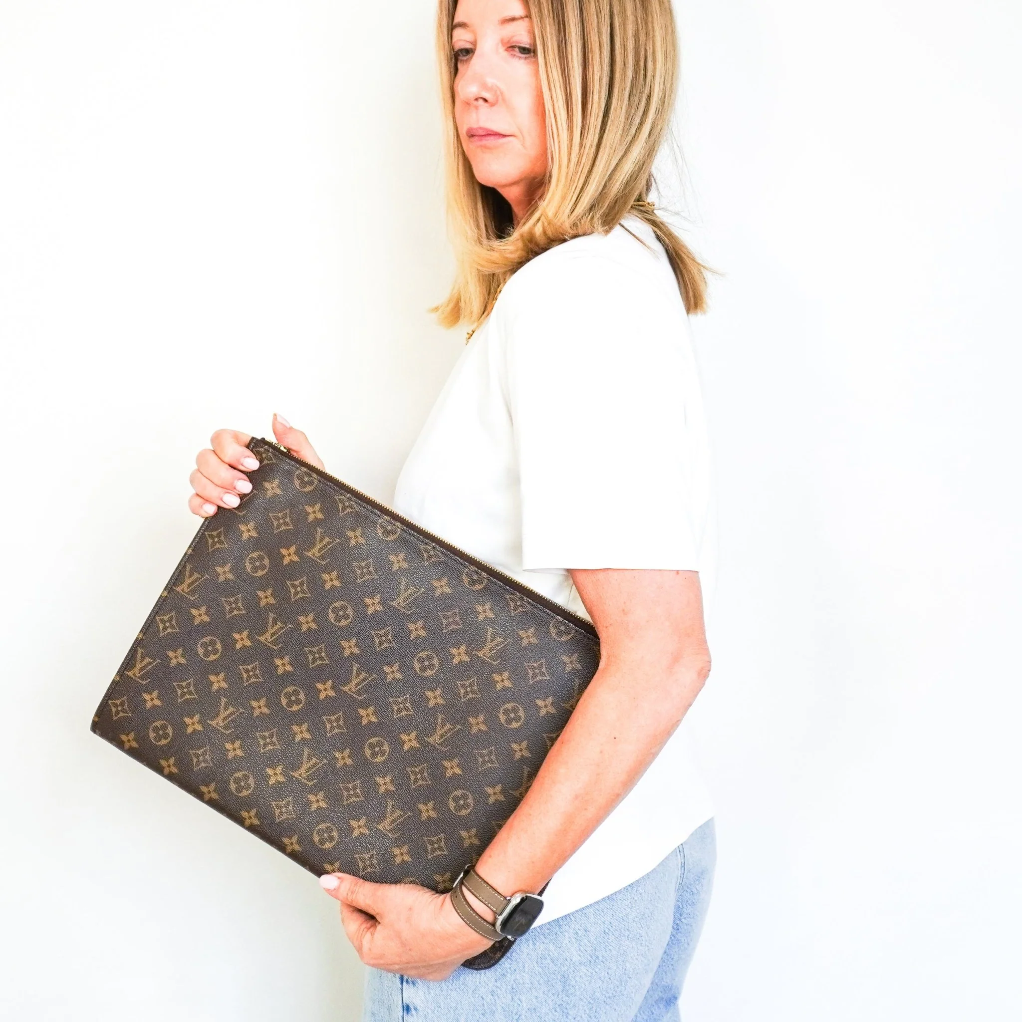 Louis Vuitton Monogram Canvas Laptop Case | Authentic Preloved - Image 9