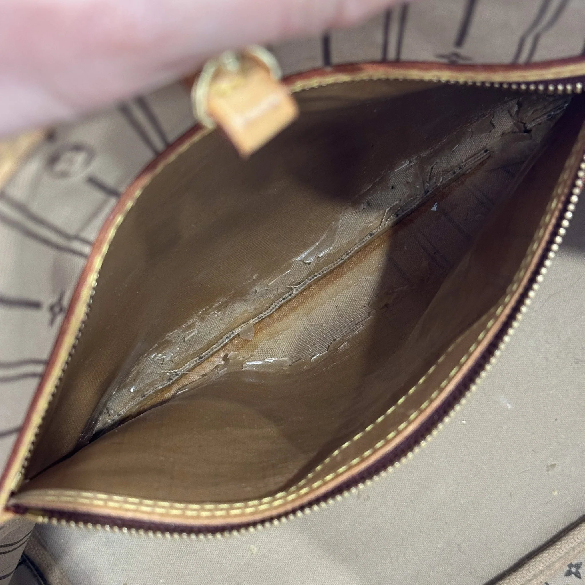 Louis Vuitton Neverfull MM Canvas Tote Bag RRP £1470 | Authentic Preloved - Image 9